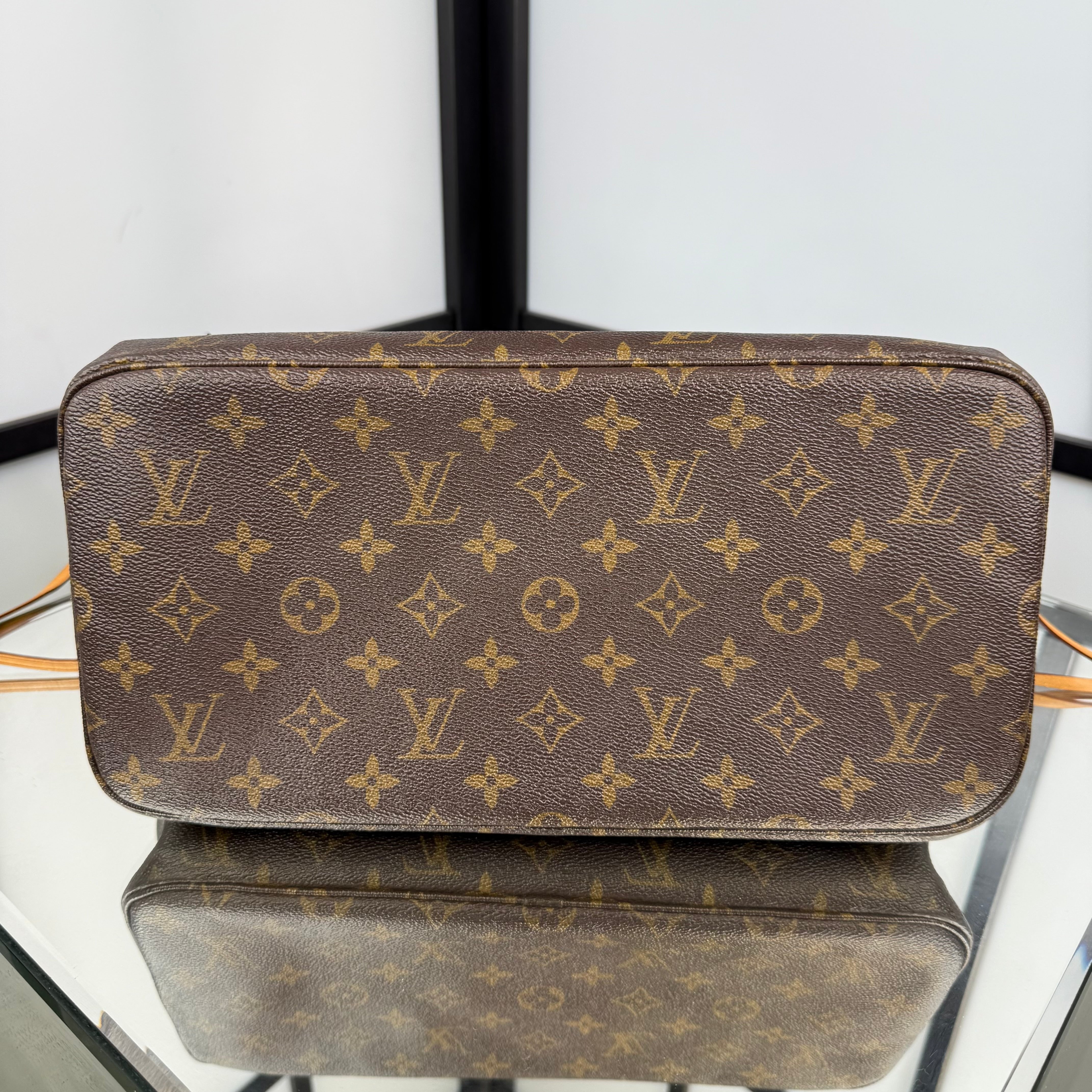 Louis Vuitton Monogram Neverfull MM