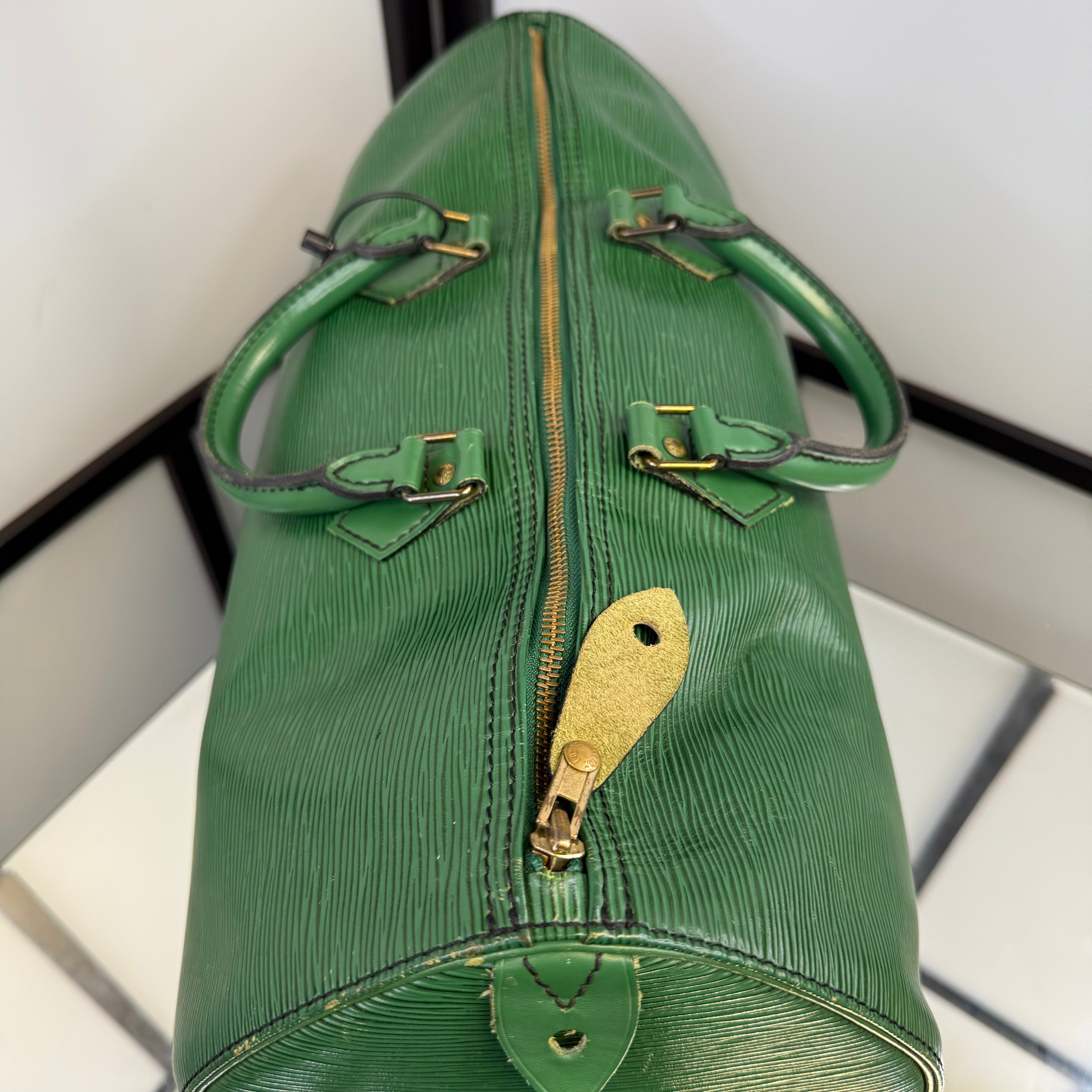 Louis Vuitton Epi Green Speedy 40