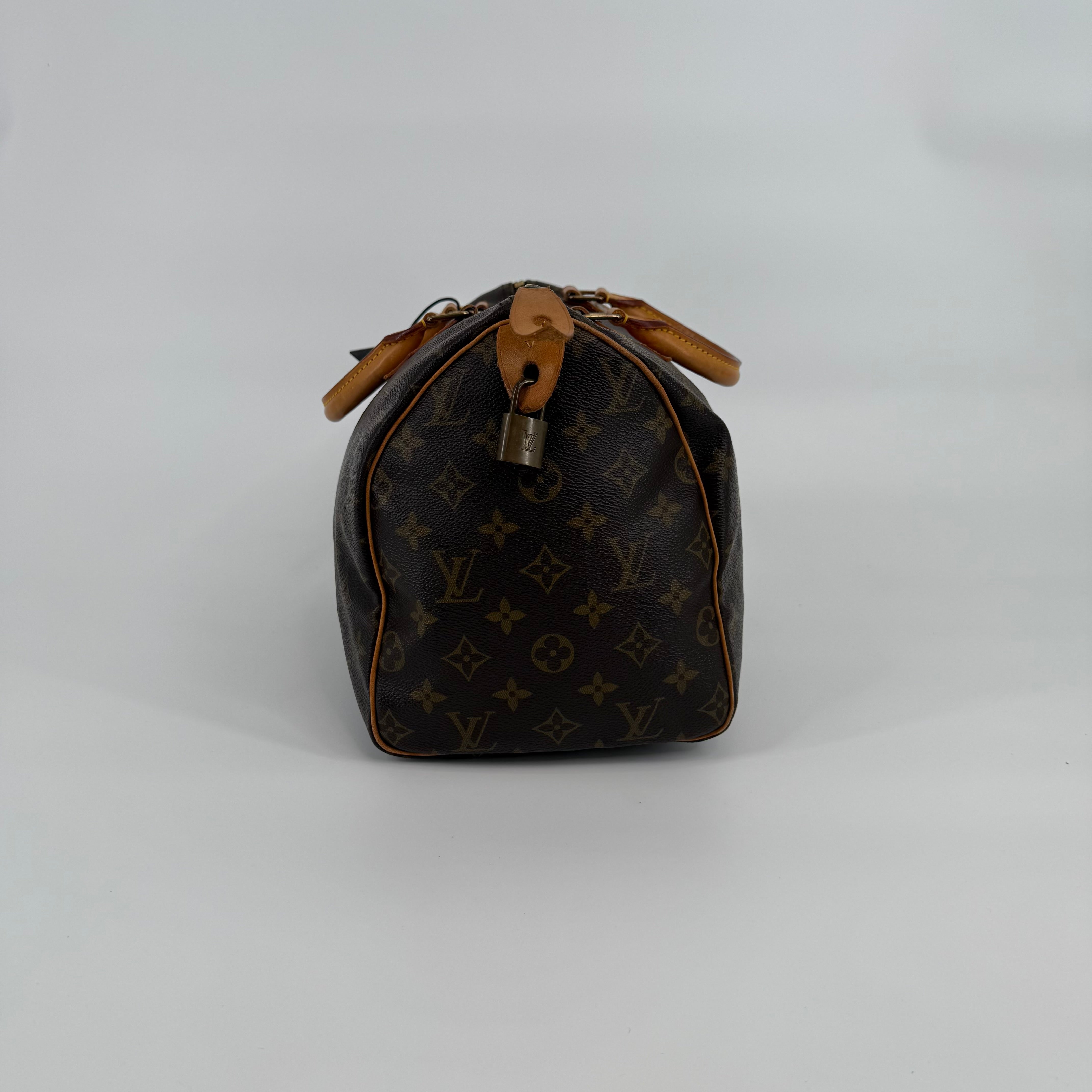 Louis Vuitton Monogram Speedy 30