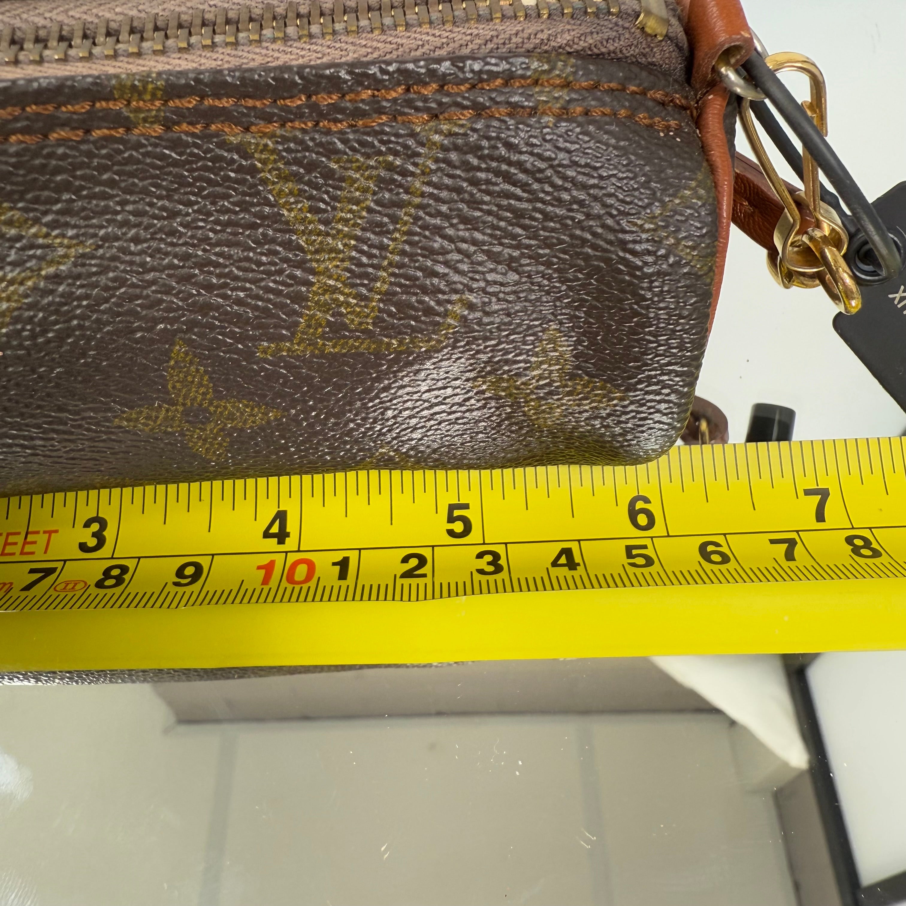 Louis Vuitton Monogram Papillon 15