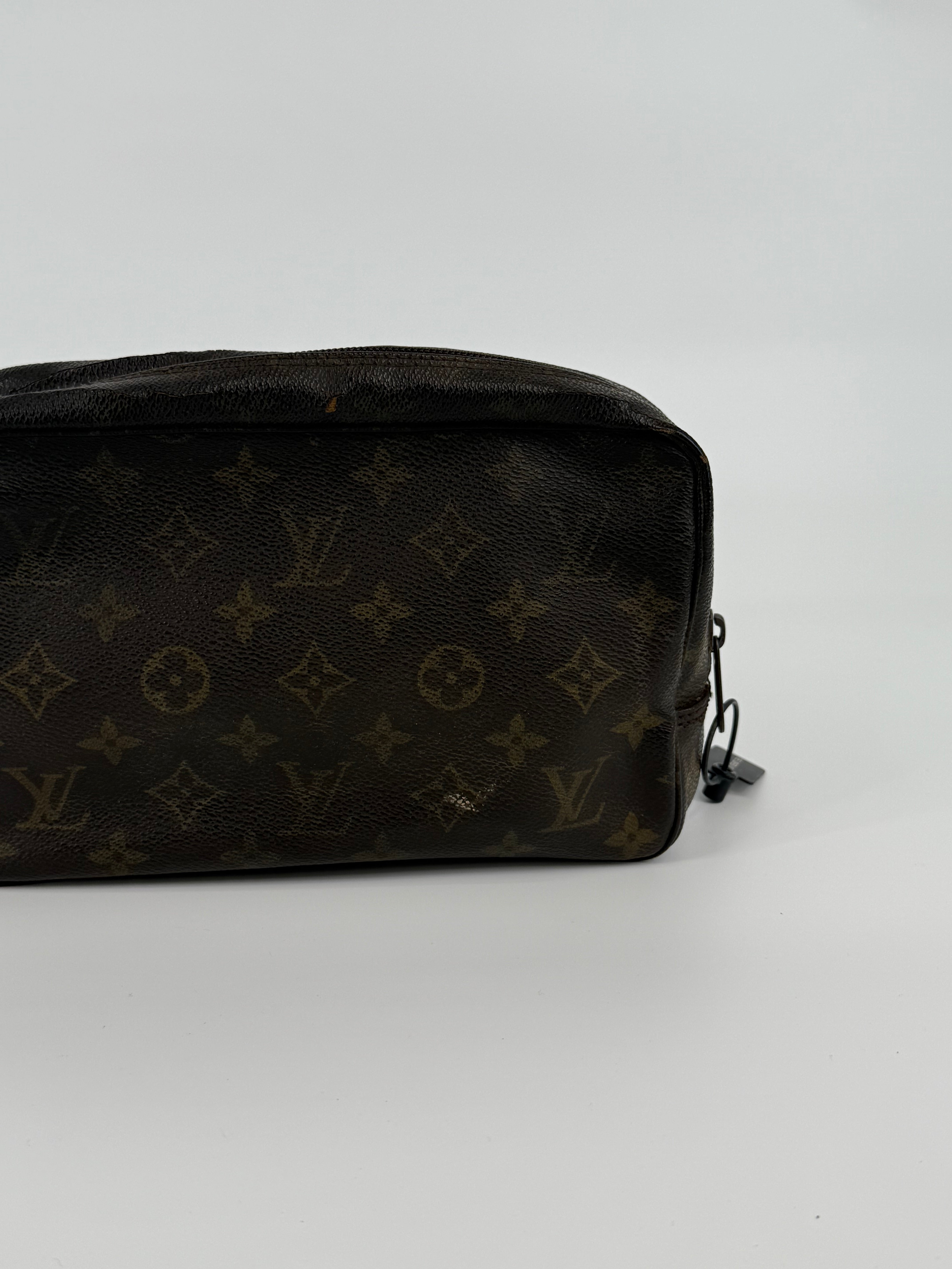 Louis Vuitton Monogram WashBag