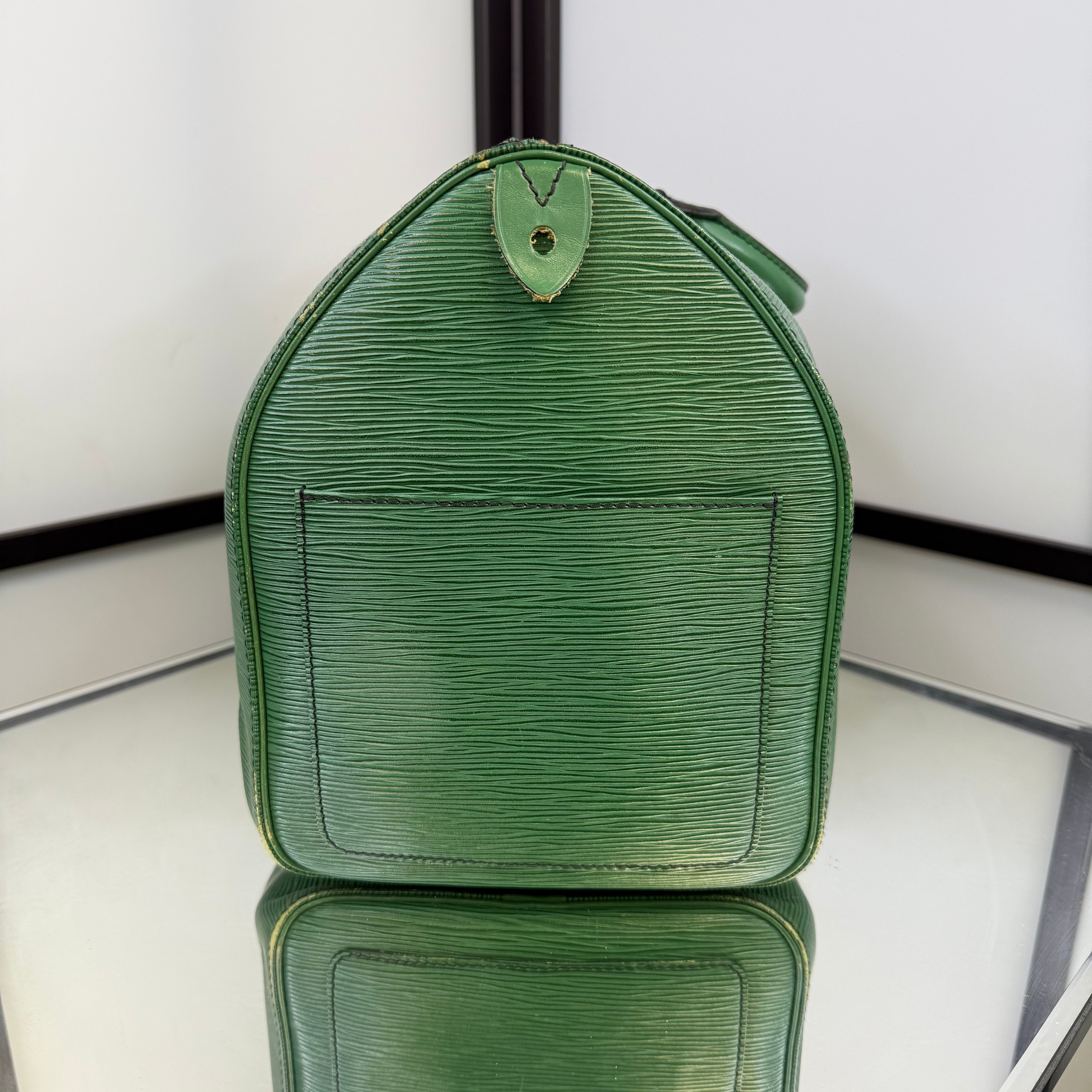 Louis Vuitton Epi Green Speedy 40
