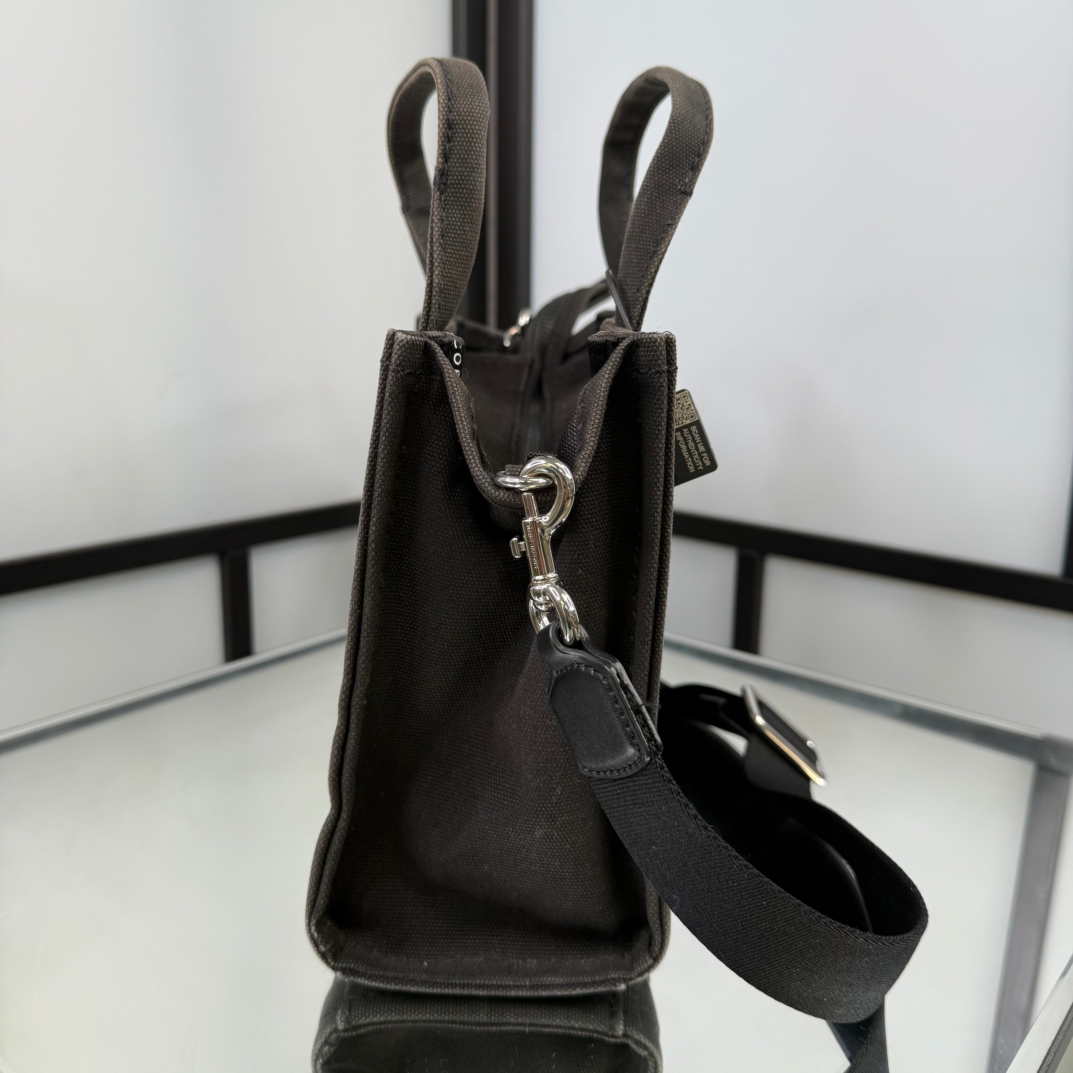 Marc Jacob’s The Mini Tote Bag Black