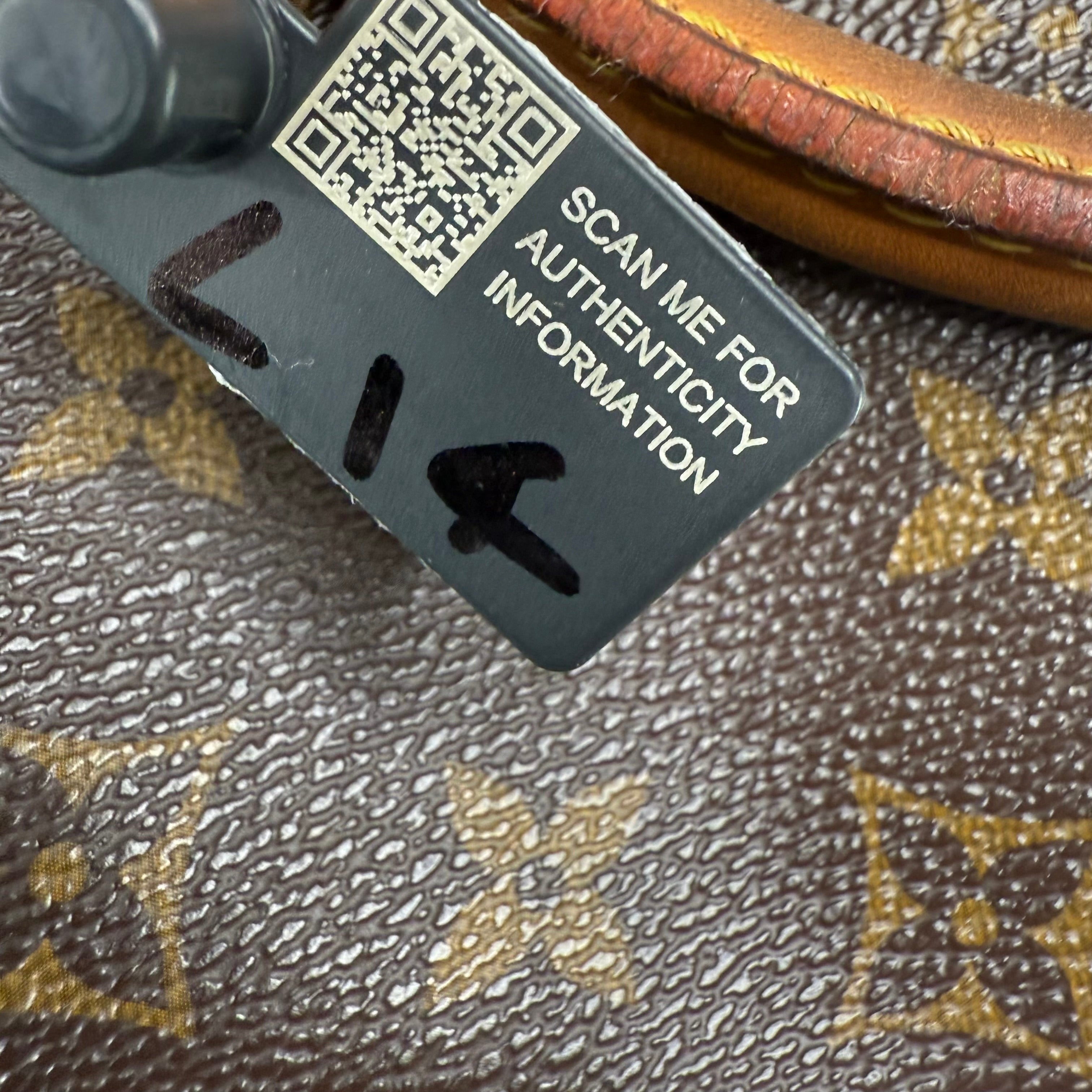 Louis Vuitton Monogram Speedy 30