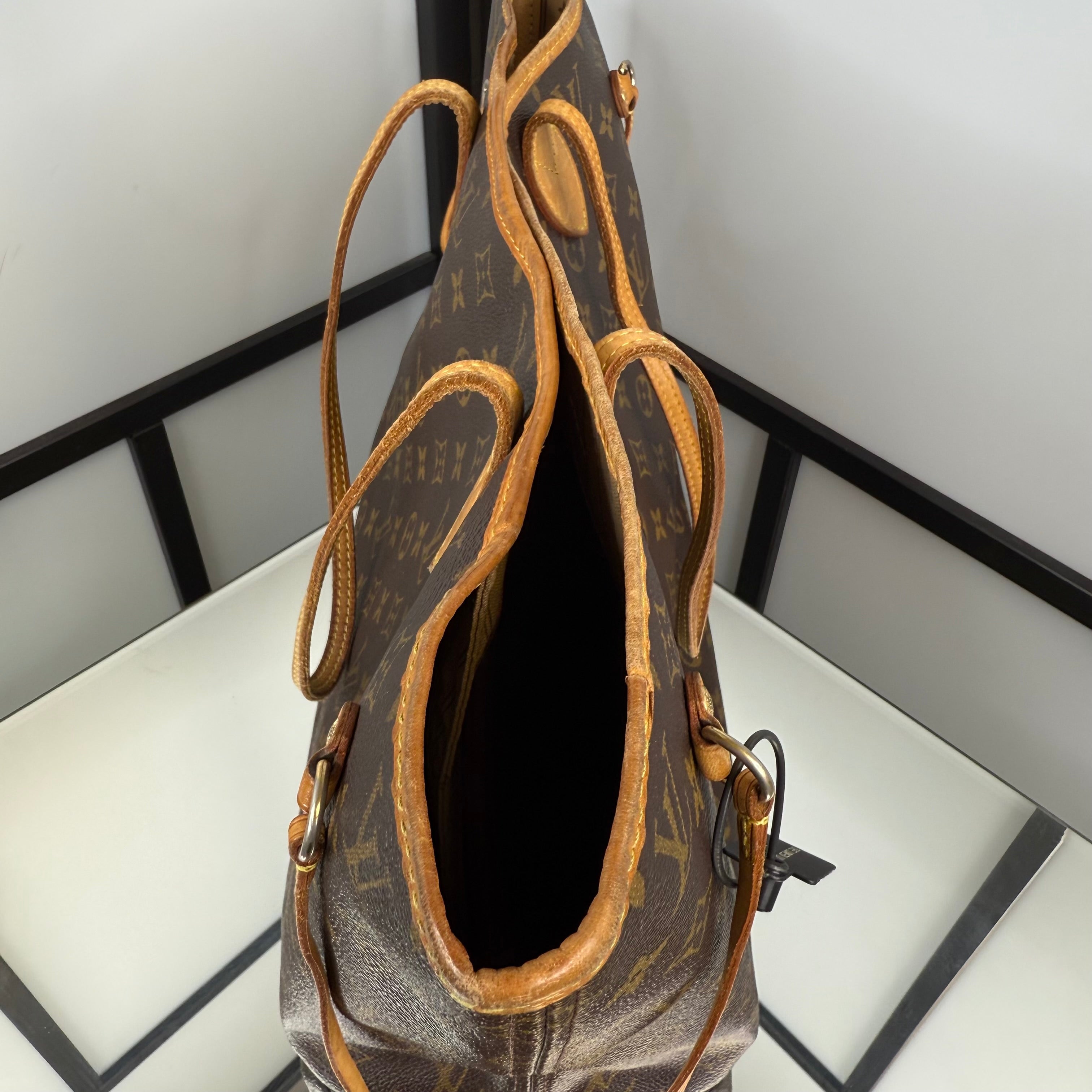 Louis Vuitton Monogram Neverfull MM