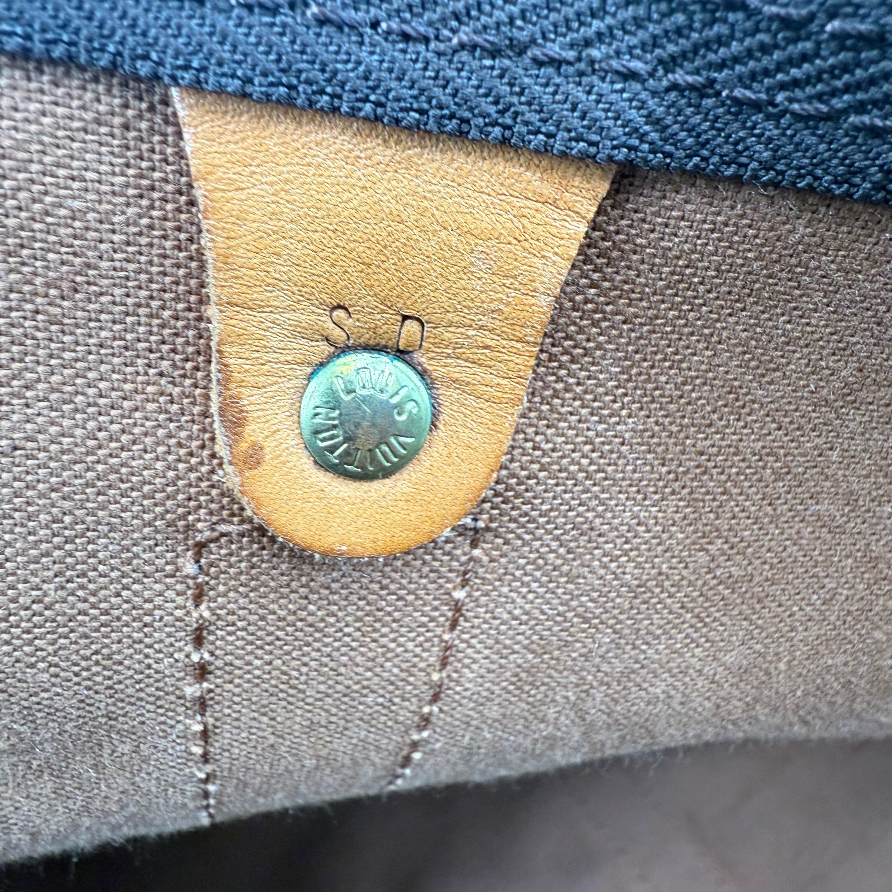 Louis Vuitton Monogram Keepall 60