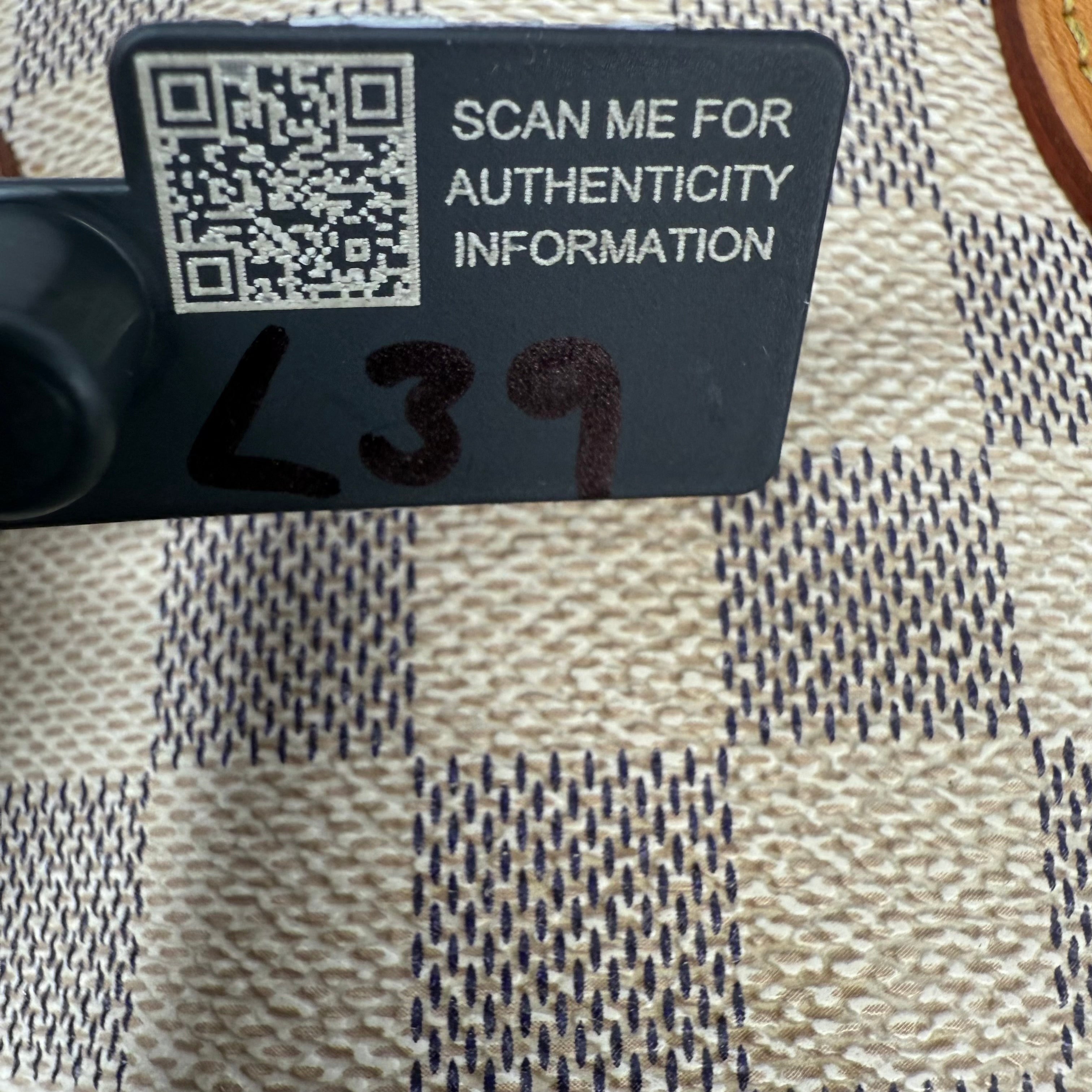 Louis Vuitton Damier Azur Neverfull GM