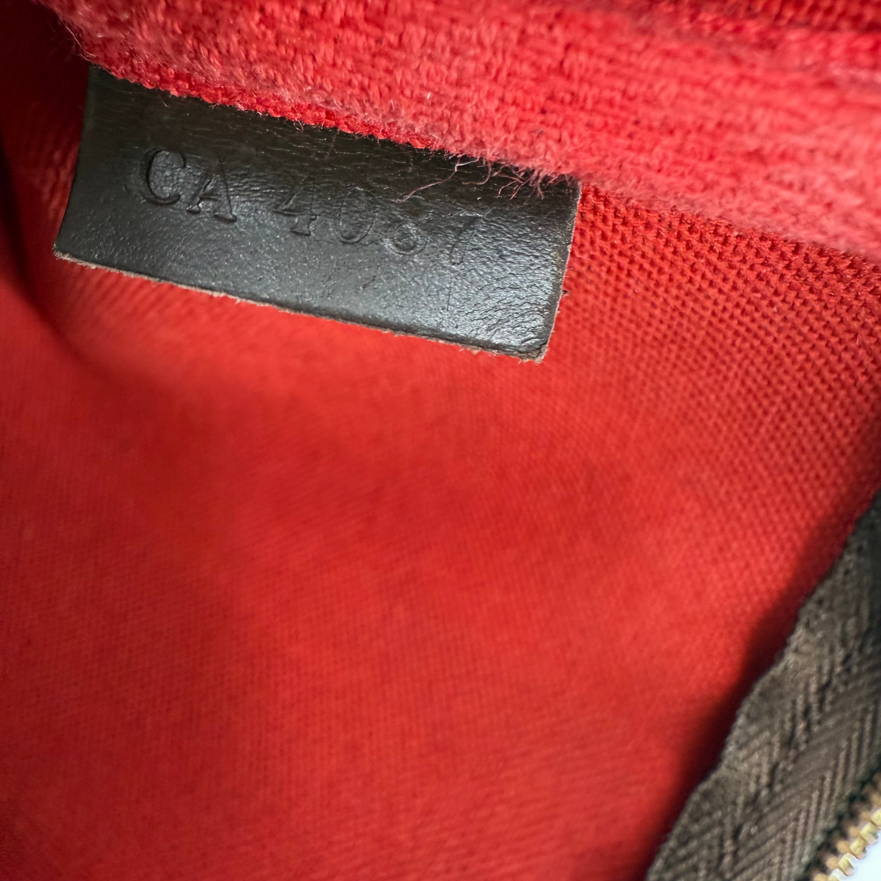 Louis Vuitton Damier Ebene Pochette 20