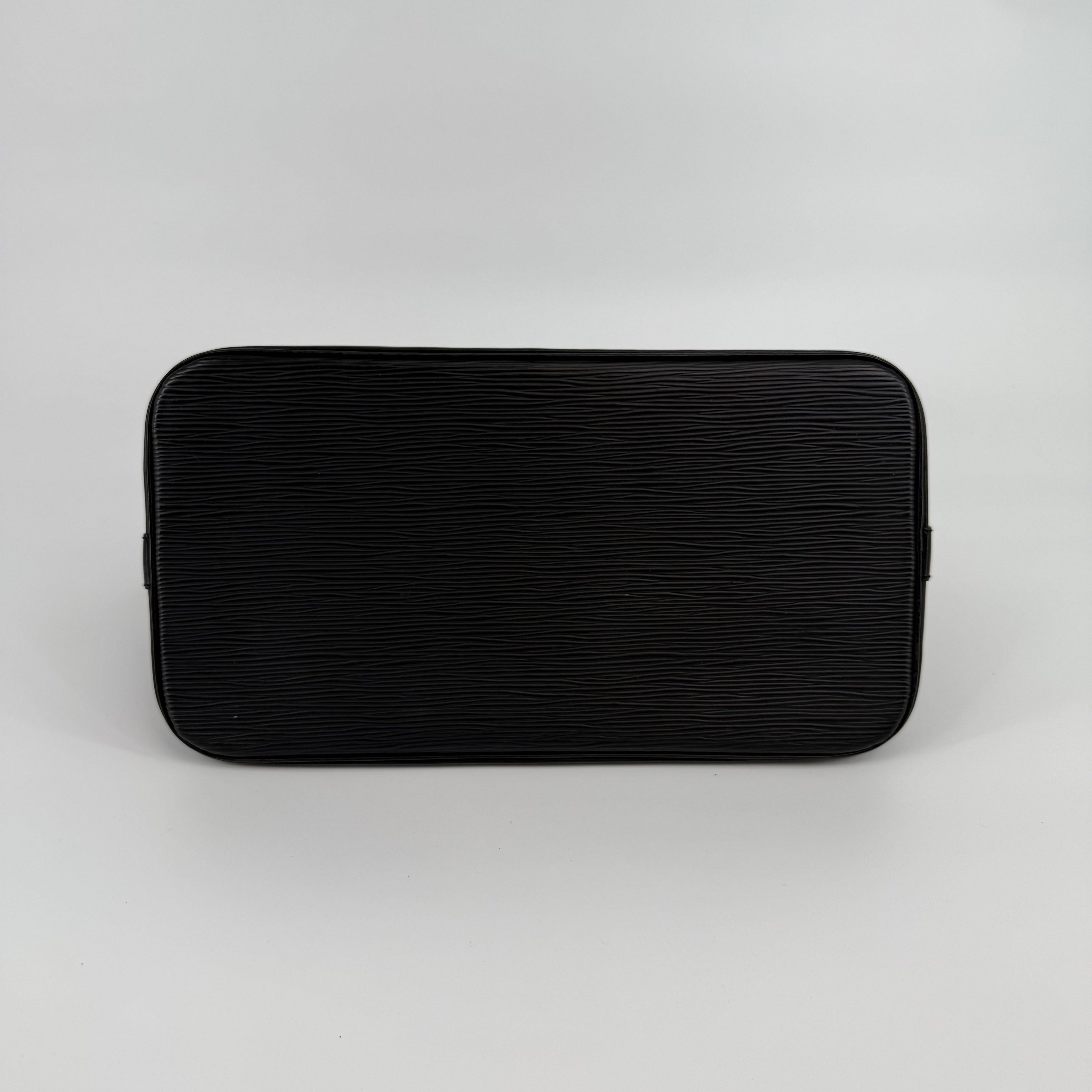 Louis Vuitton Epi Black Alma