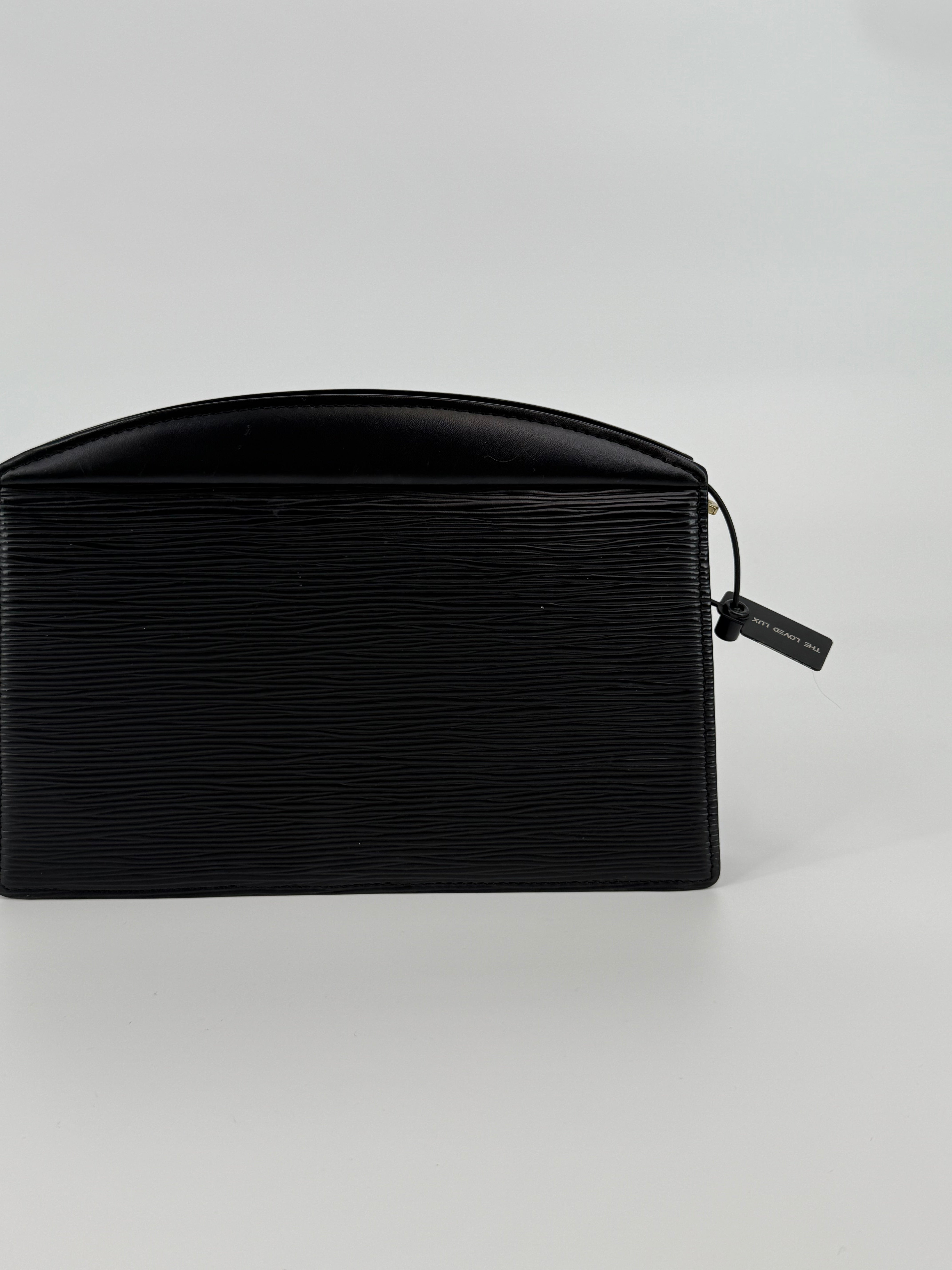 Louis Vuitton Epi Black Trusse Crete Clutch