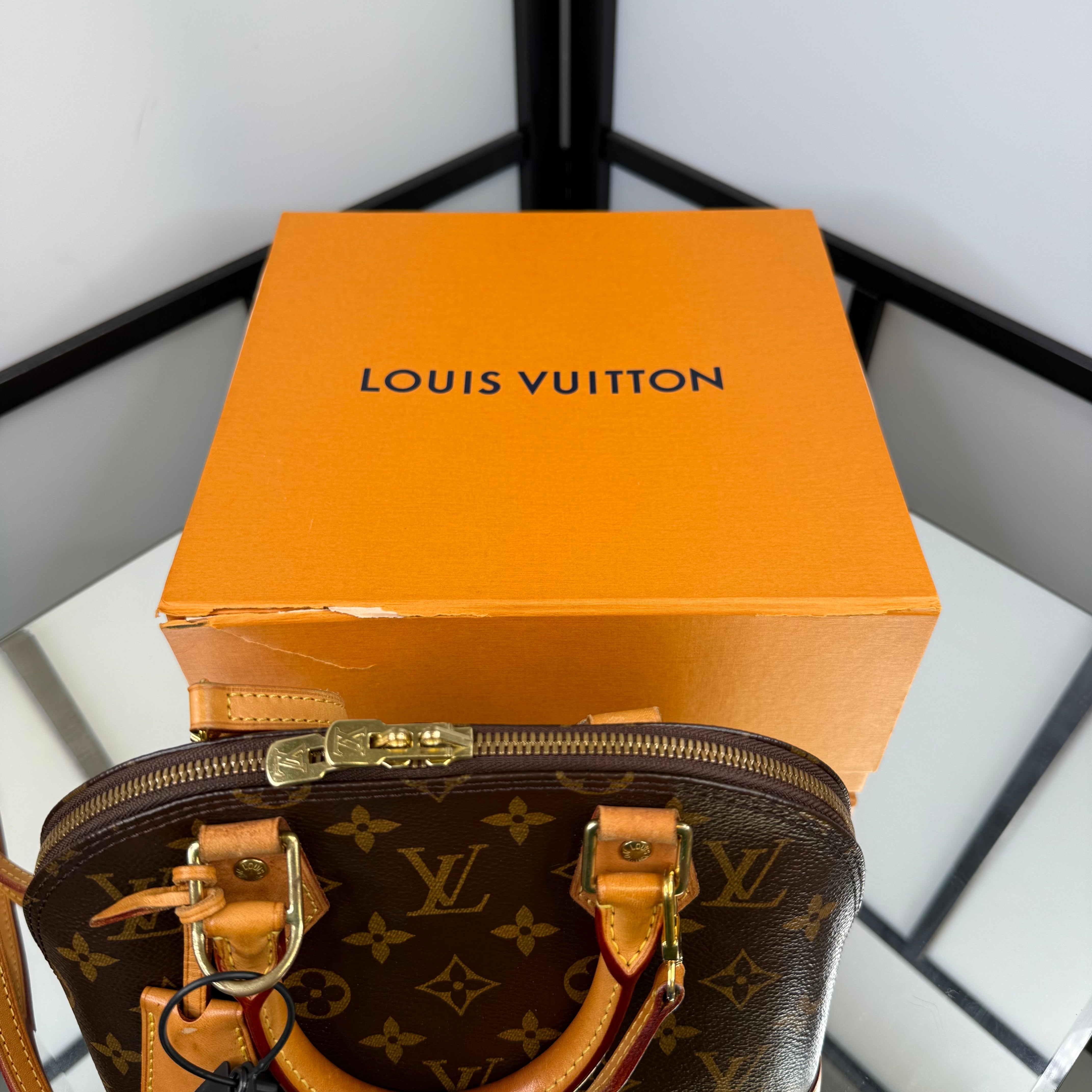 Louis Vuitton Monogram Alma BB With Box