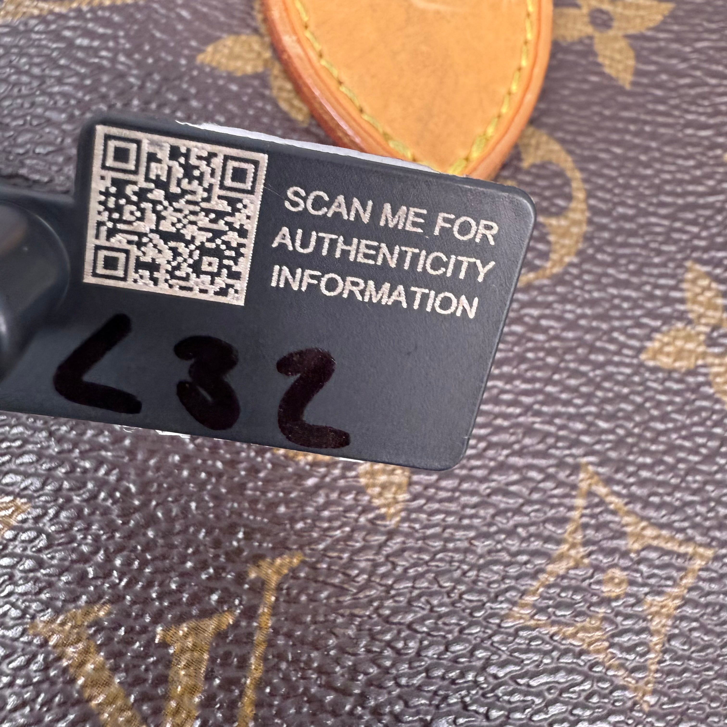 Louis Vuitton Monogram Neverfull MM