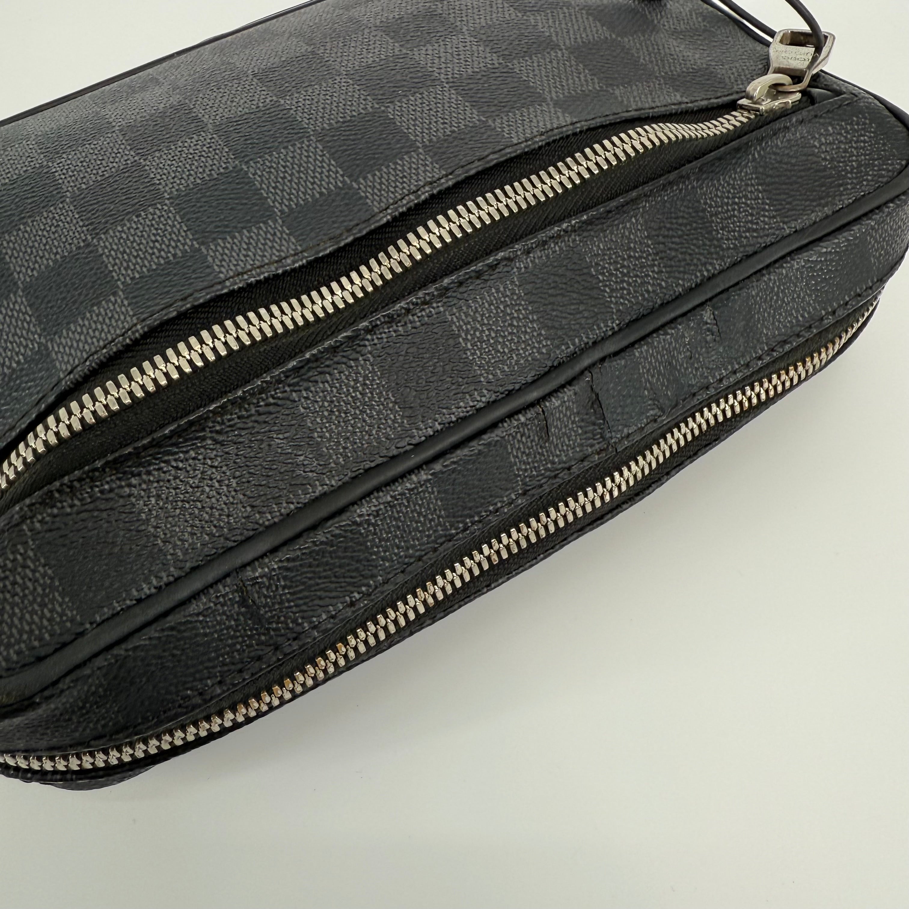 Louis Vuitton Damier Graphite Kasai Clutch Bag