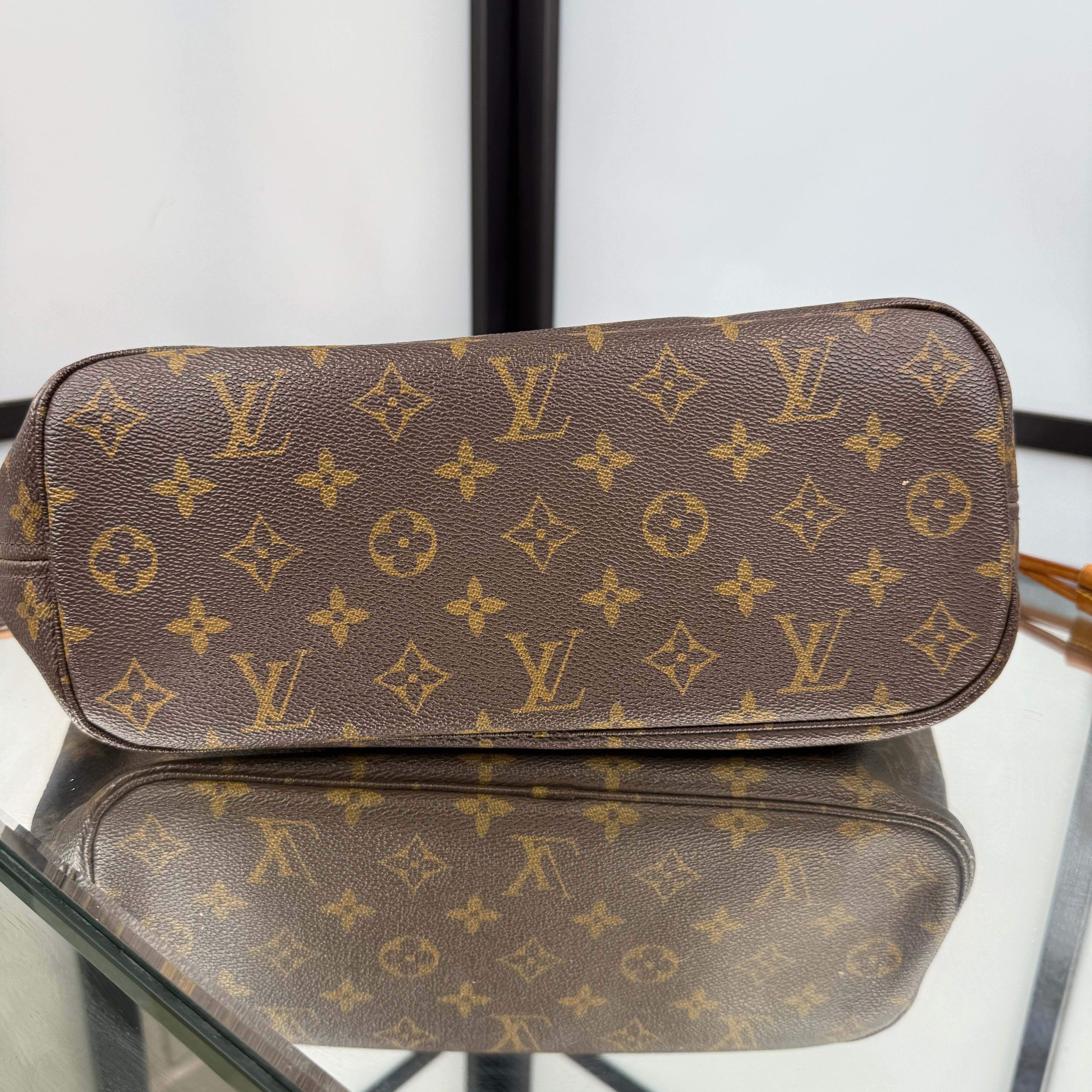 Louis Vuitton Monogram Neverfull PM