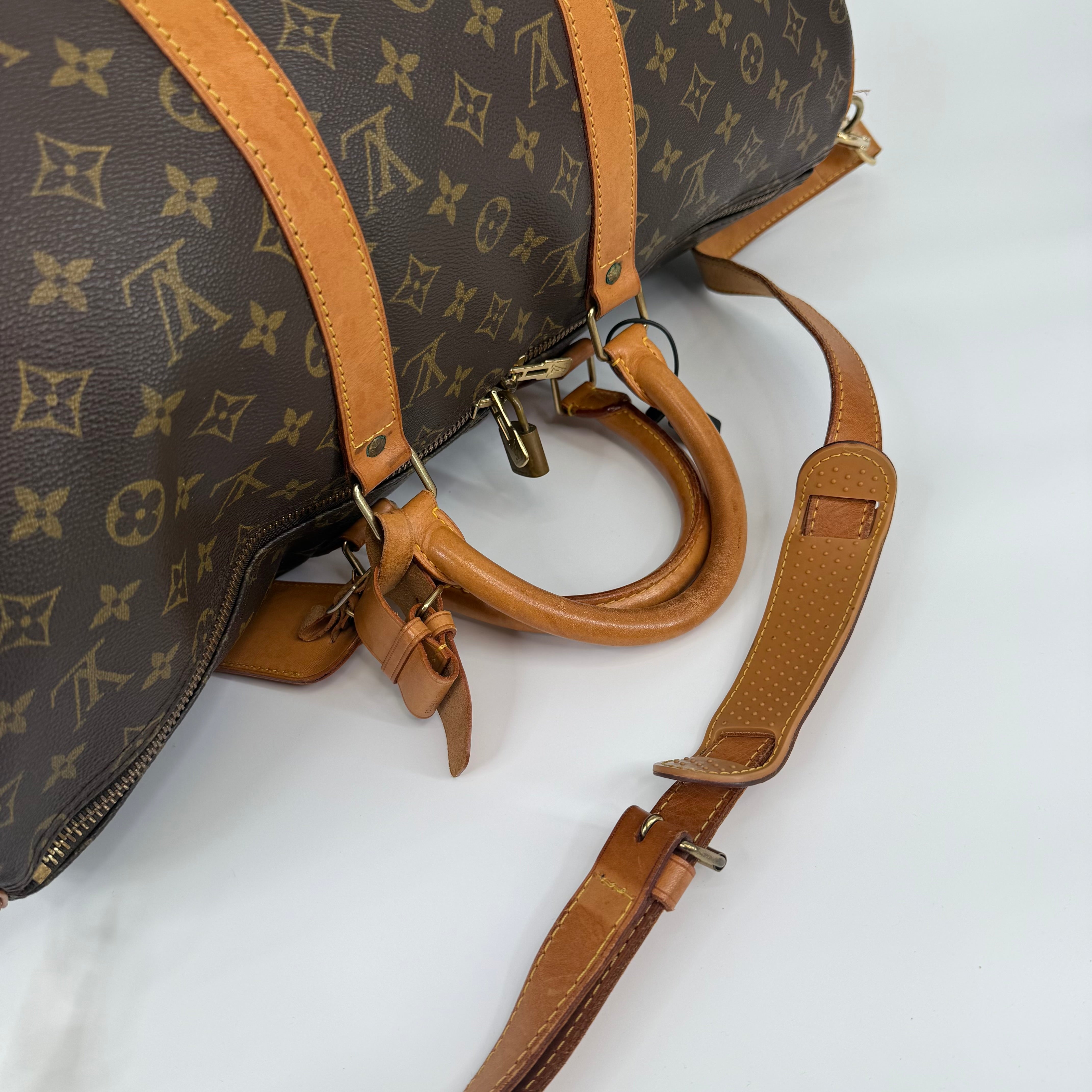 Louis Vuitton Monogram Keepall 50