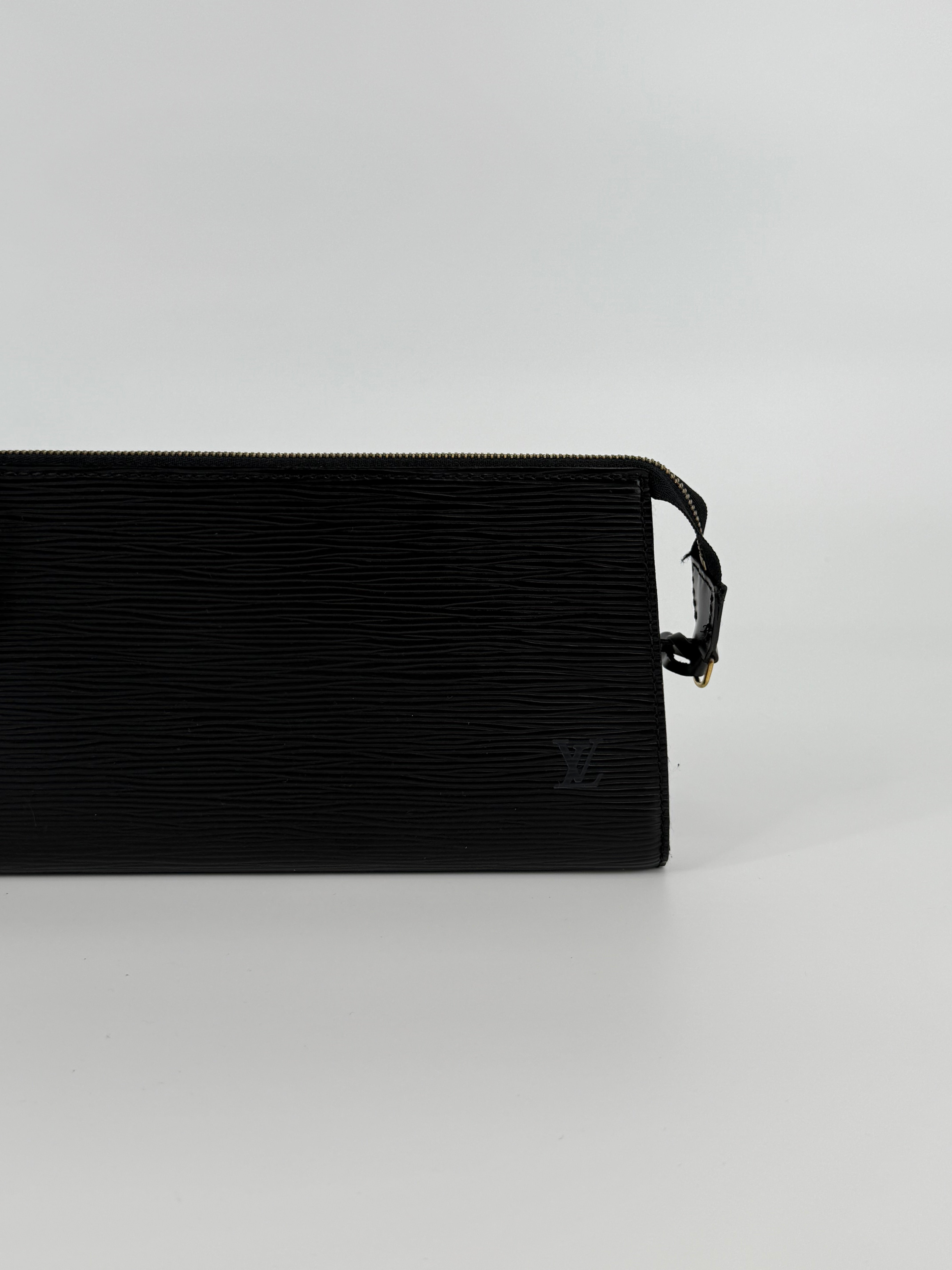 Louis Vuitton Epi Black Pochette