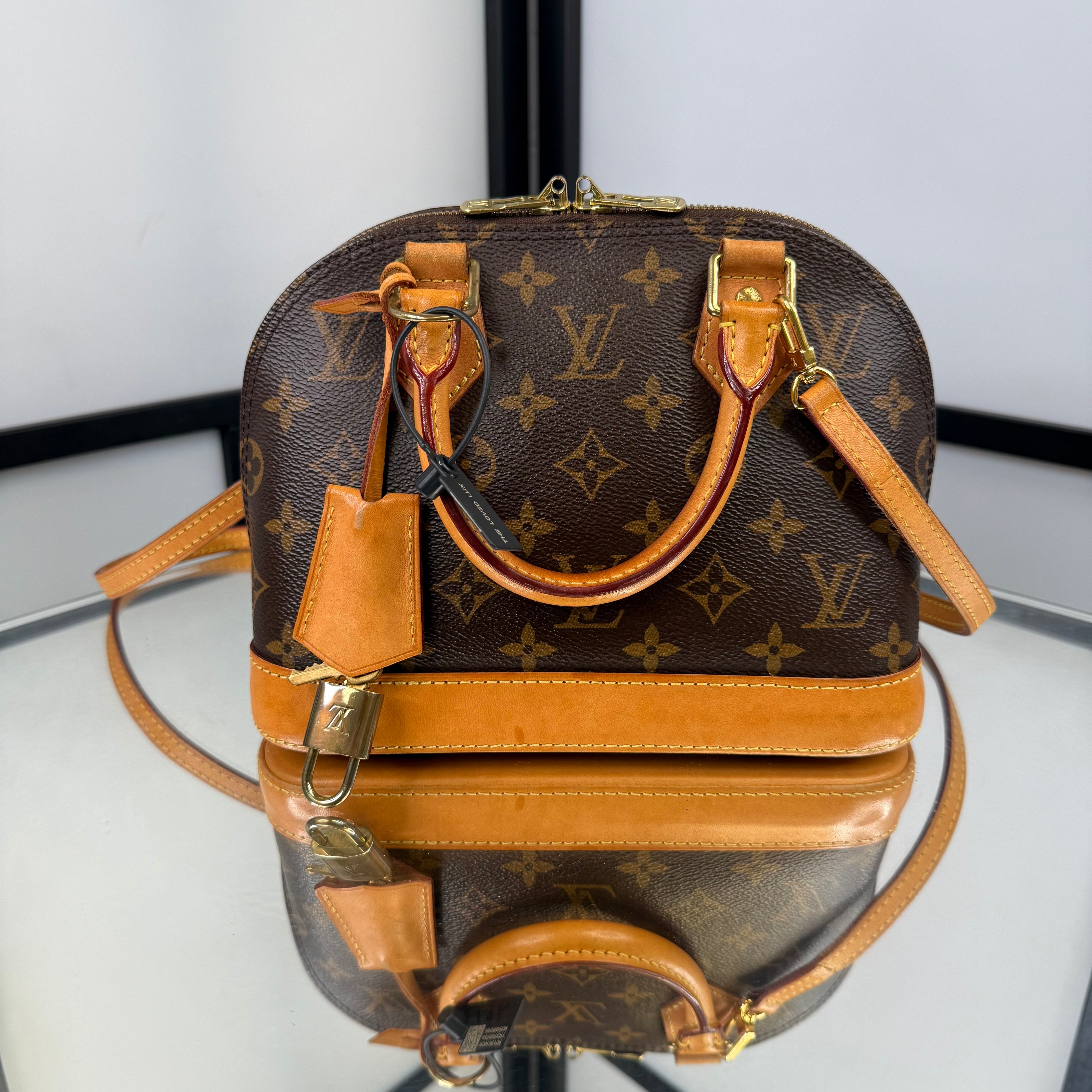 Louis Vuitton Monogram Alma BB With Box