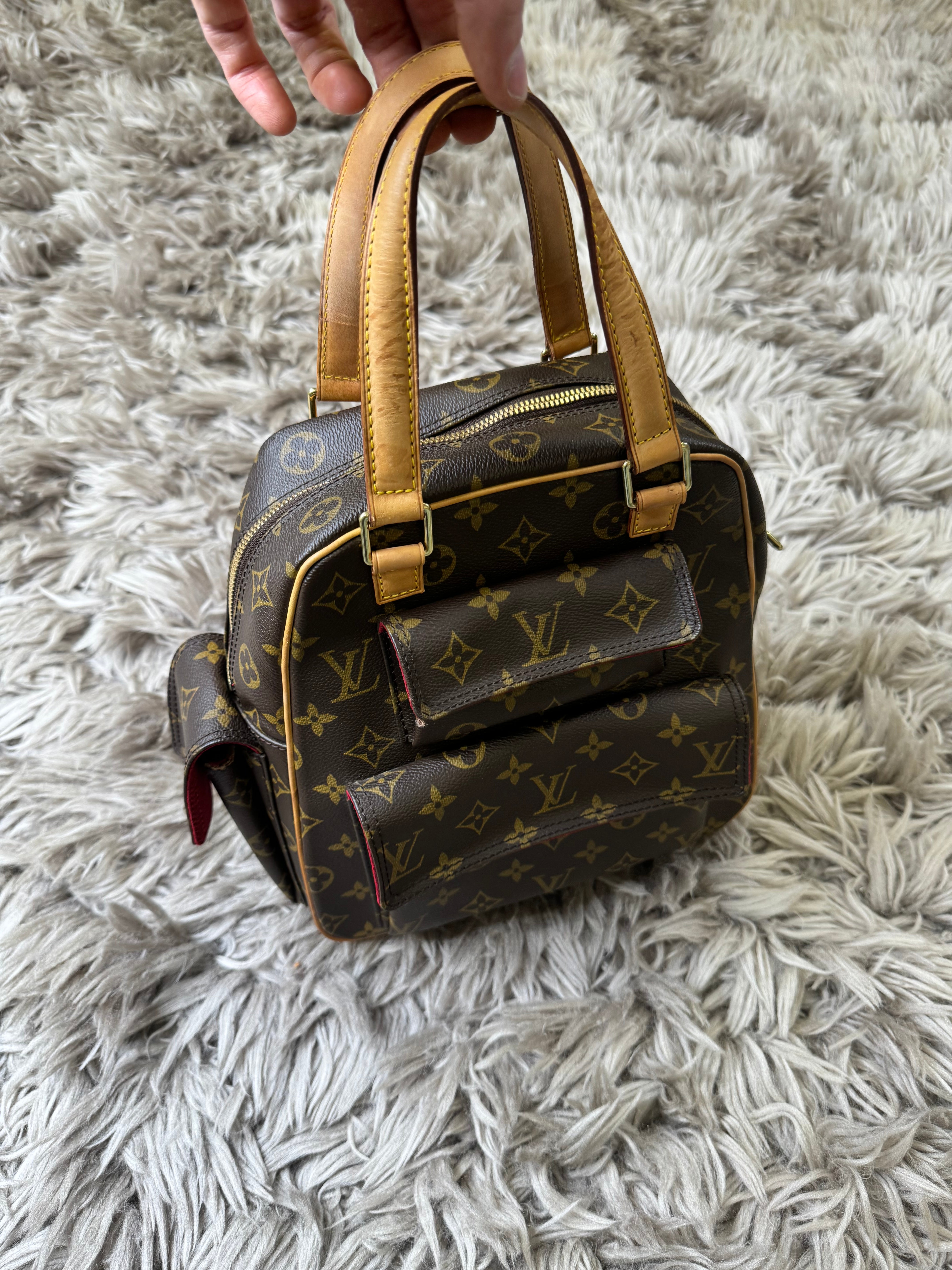 Louis Vuitton exantry cite bag