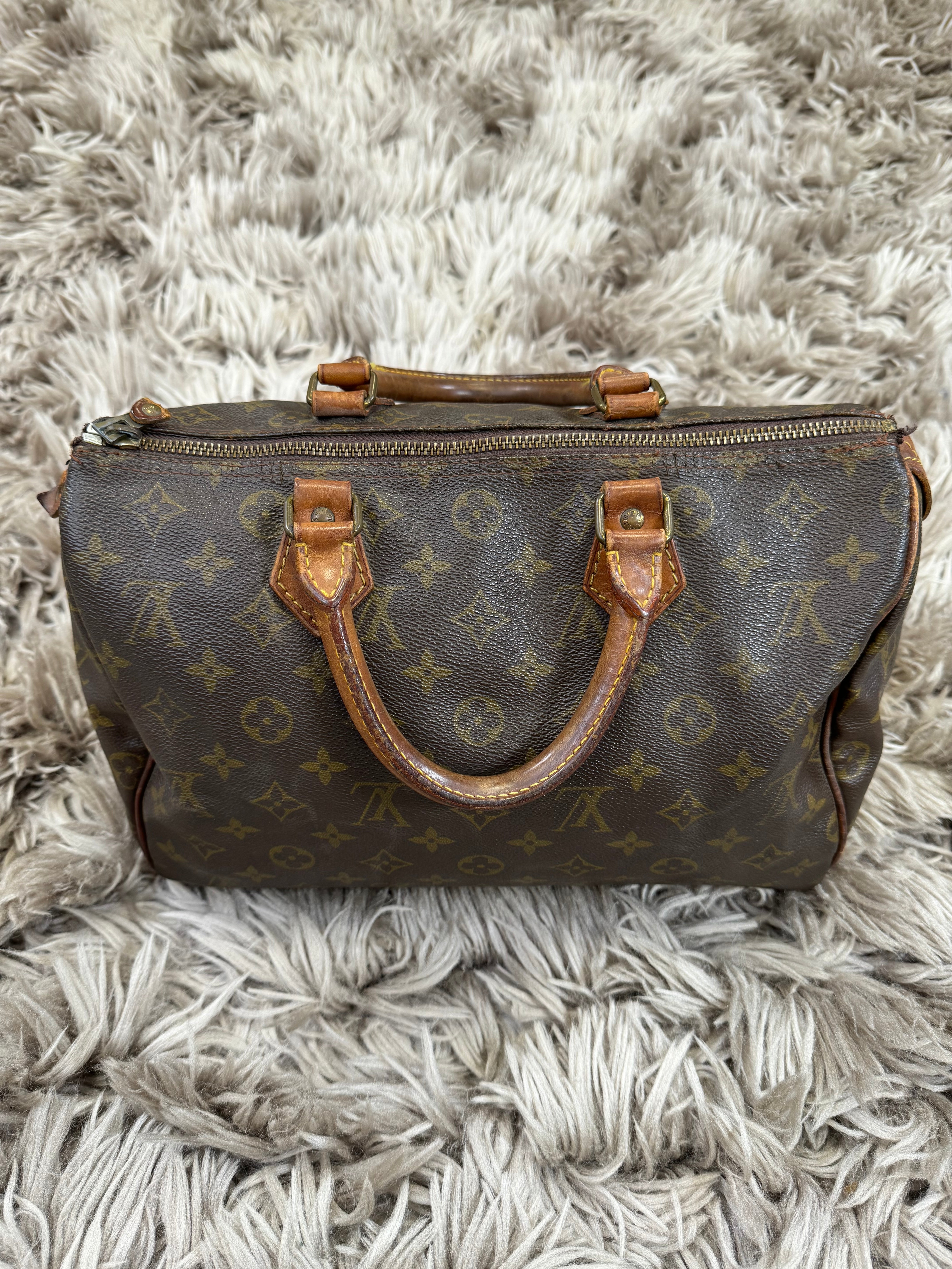 Louis Vuitton speedy 30 monogram