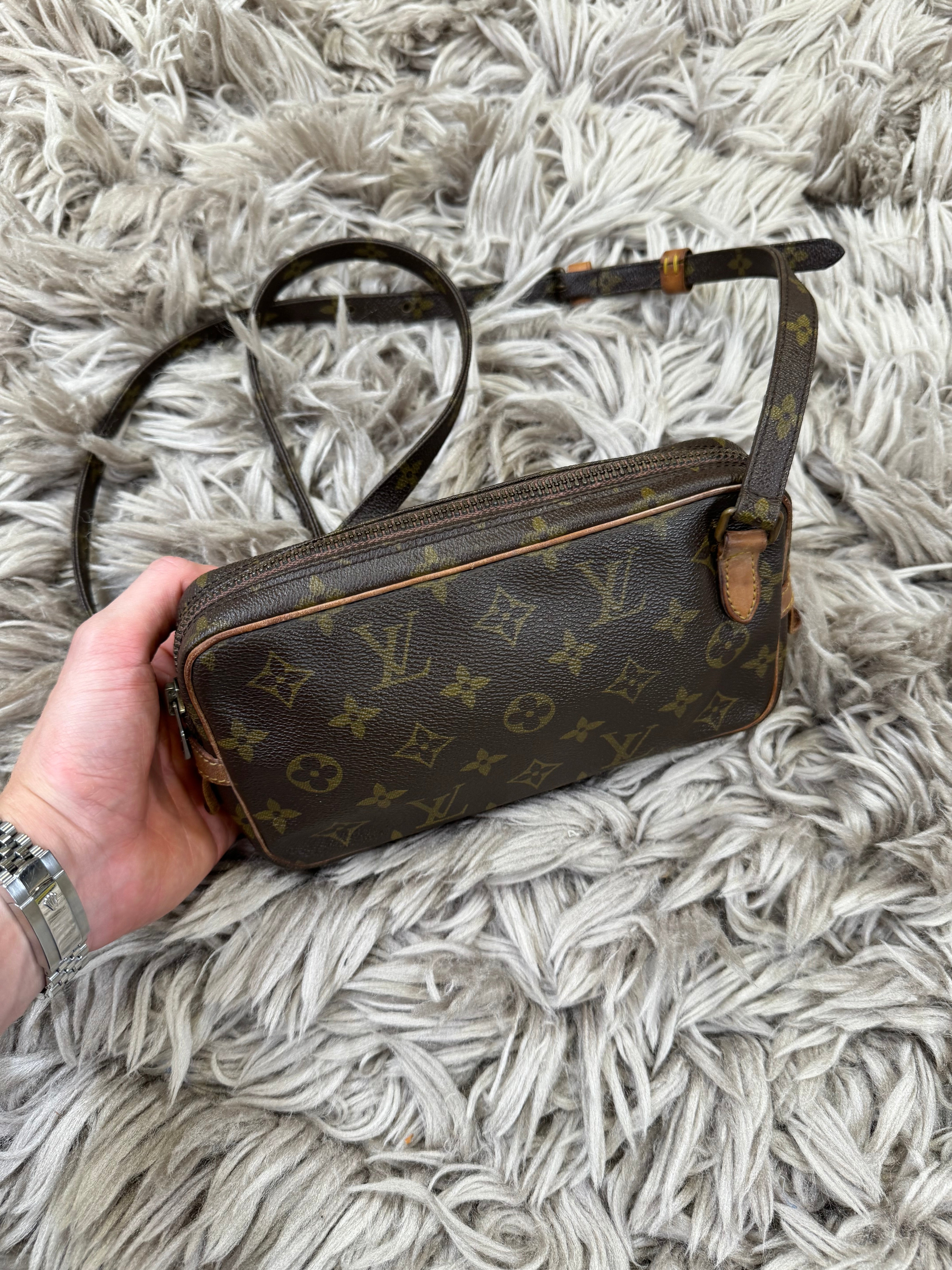 Louis Vuitton cross body side bag