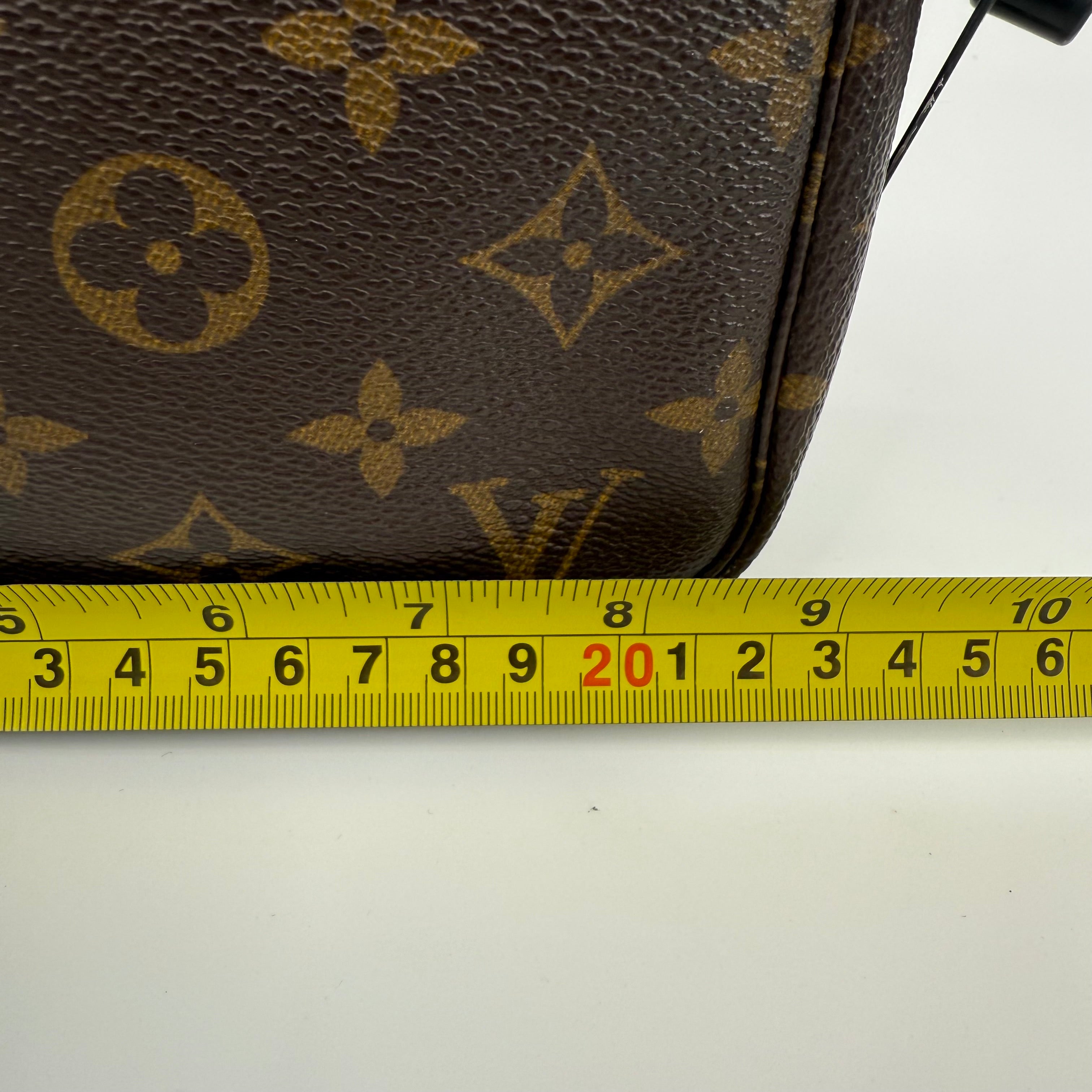 Louis Vuitton Monogram Pochette 20