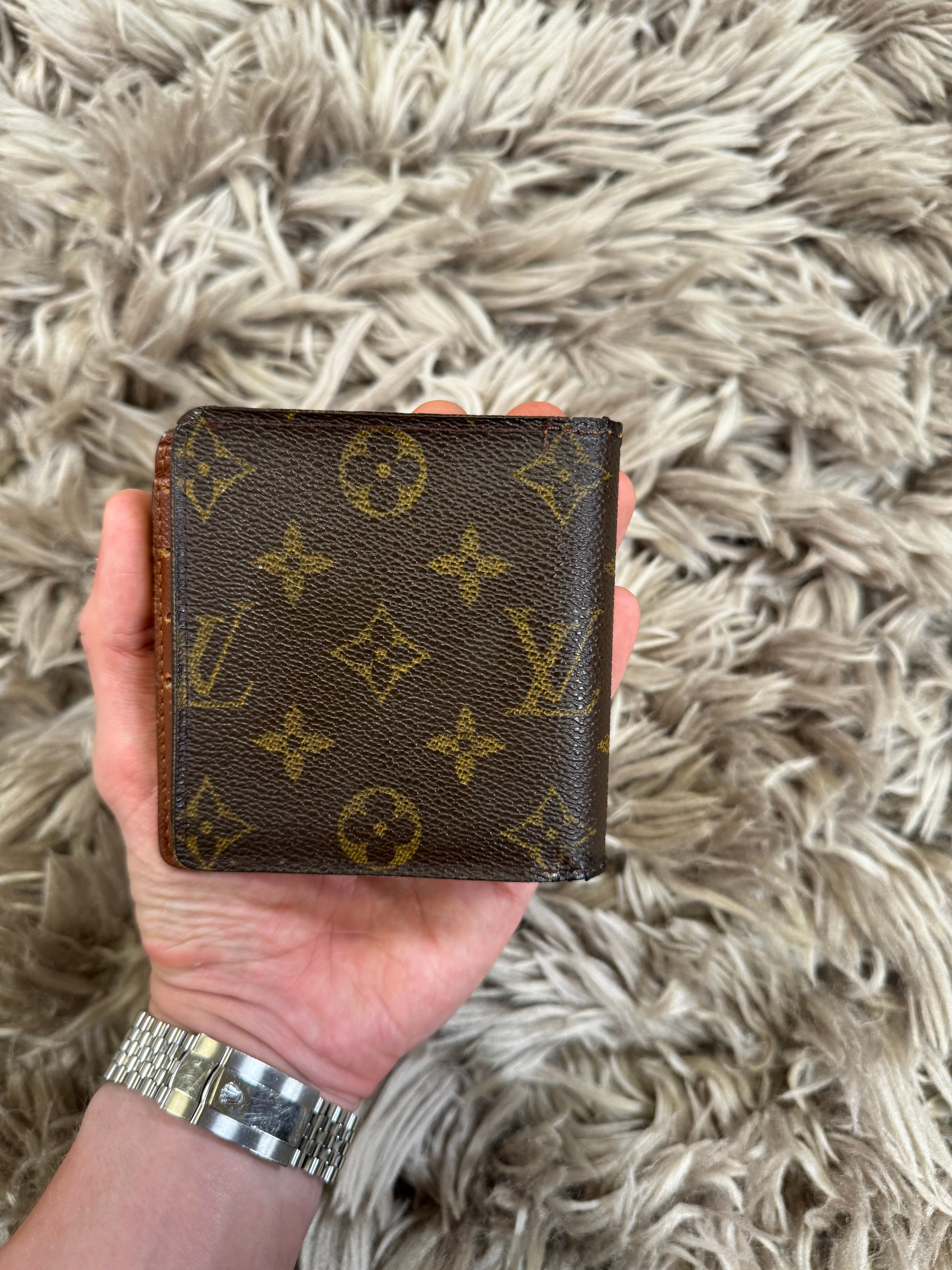 Louis Vuitton monogram wallet