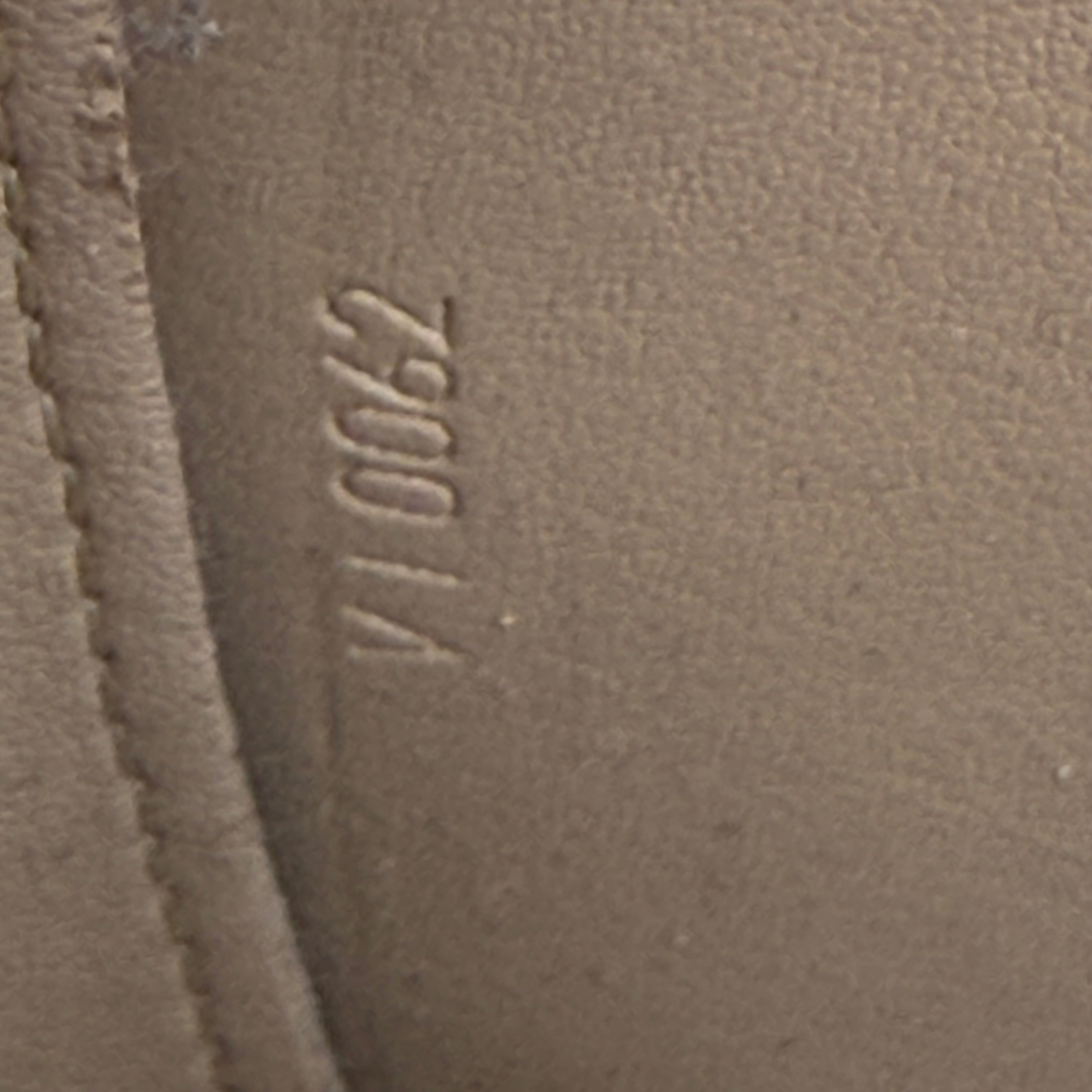 Louis Vuitton Gold Monogram Patent Leather Vernis Pochette