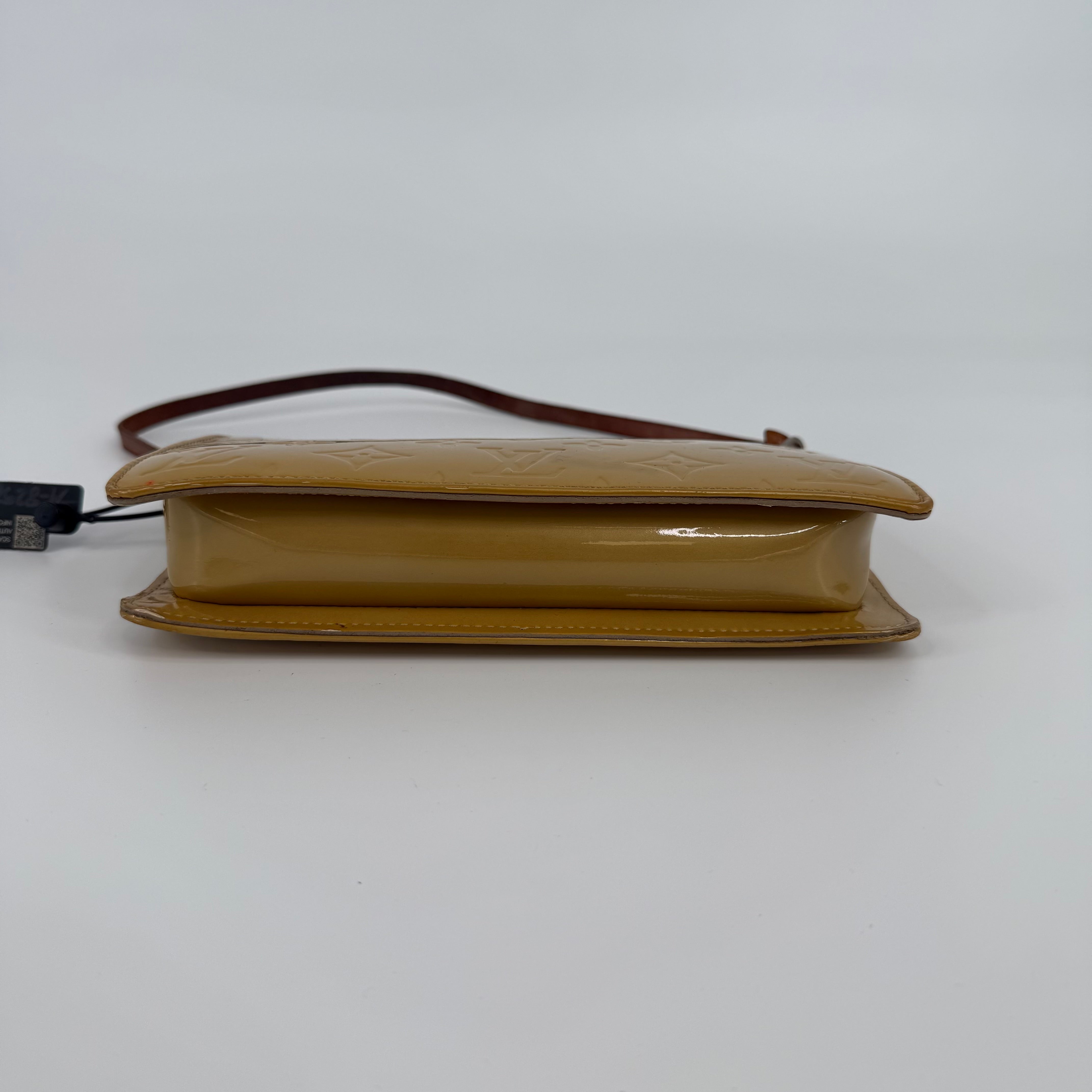 Louis Vuitton Gold Monogram Patent Leather Vernis Pochette