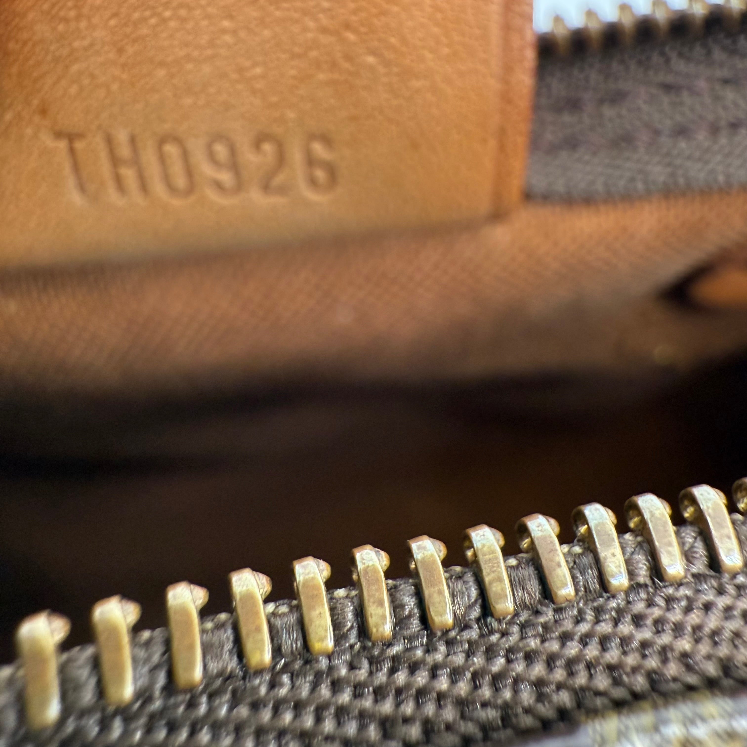 Louis Vuitton Monogram Nano Speedy 16