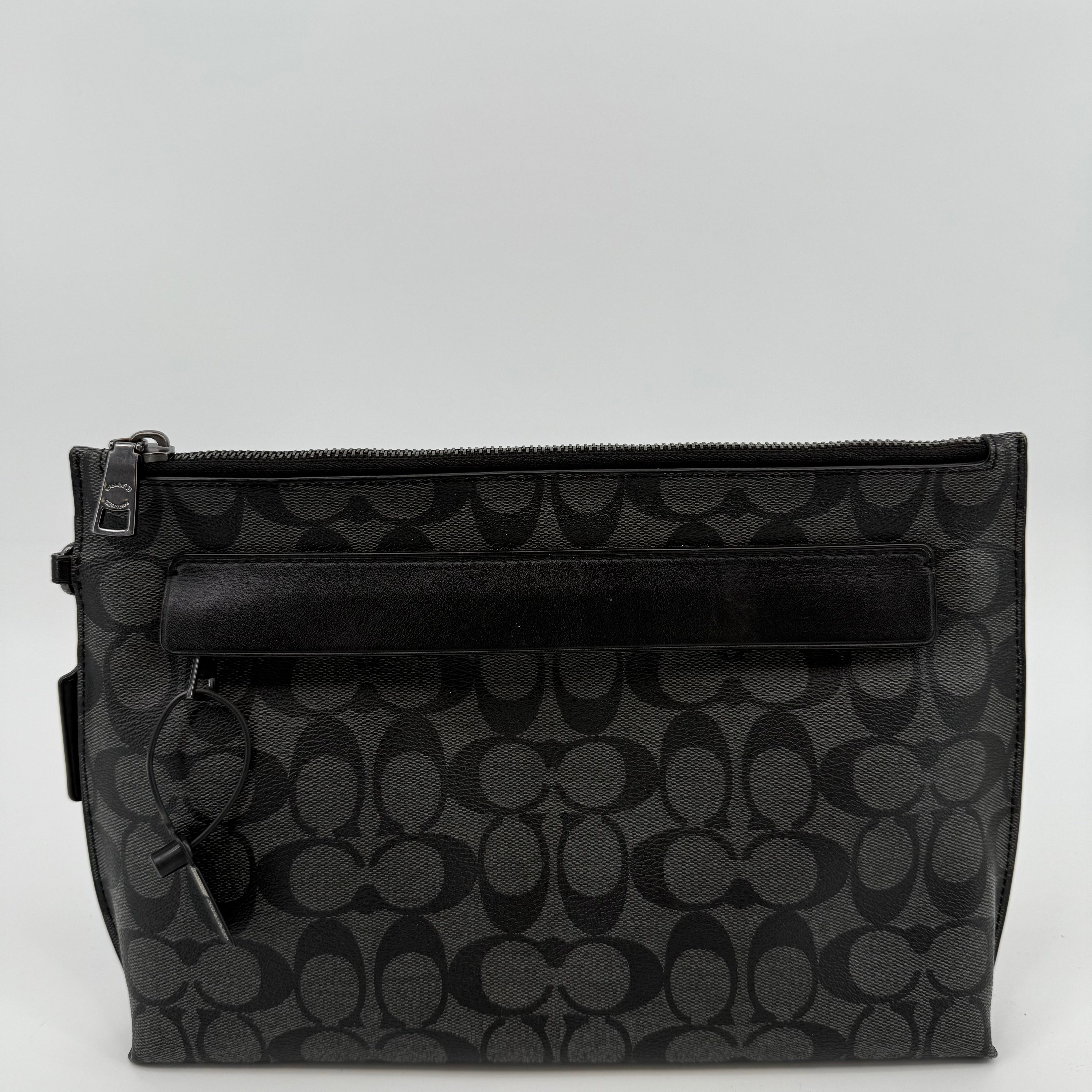 Coach Black Grey Signature Monogram 30 Pouch (L-177)