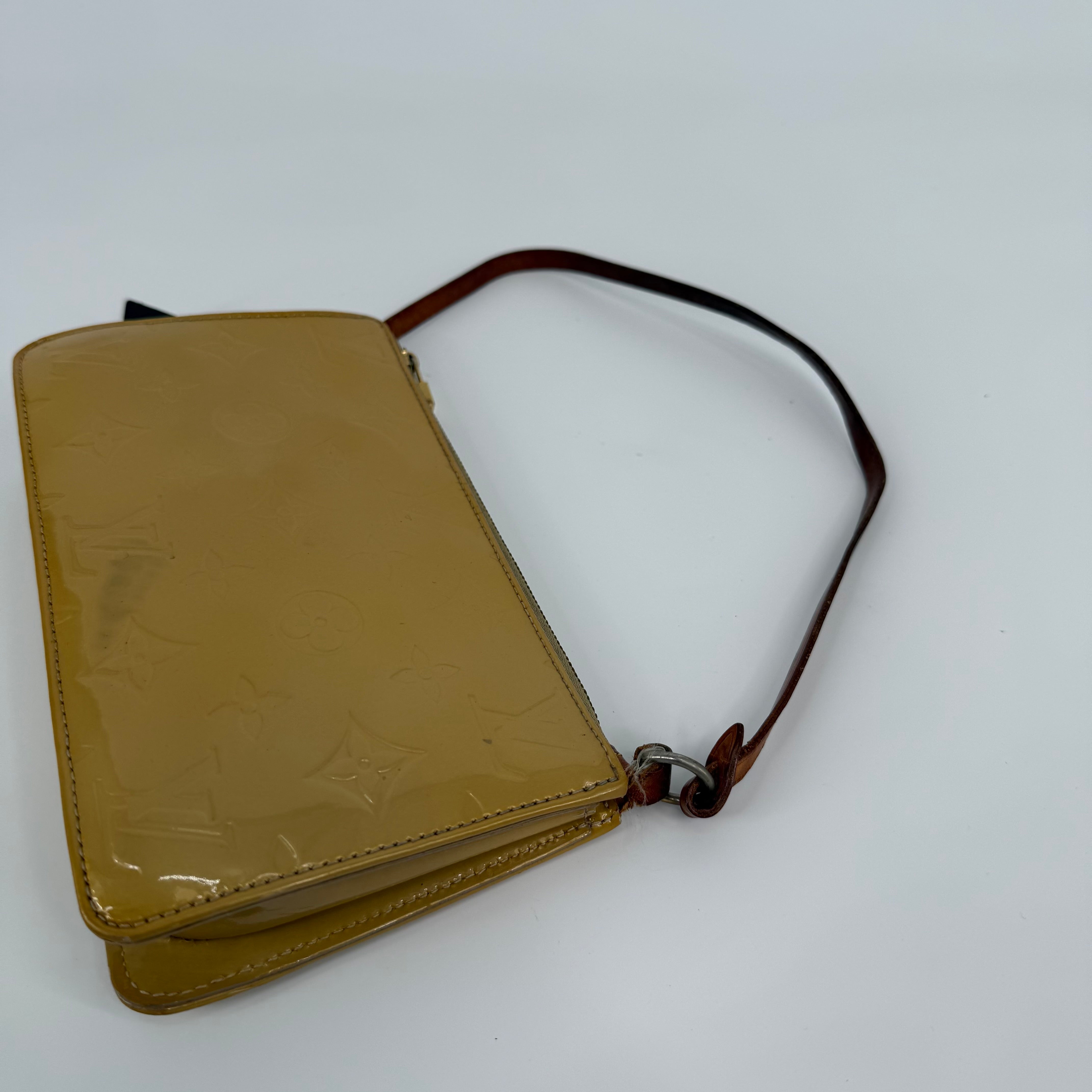 Louis Vuitton Gold Monogram Patent Leather Vernis Pochette