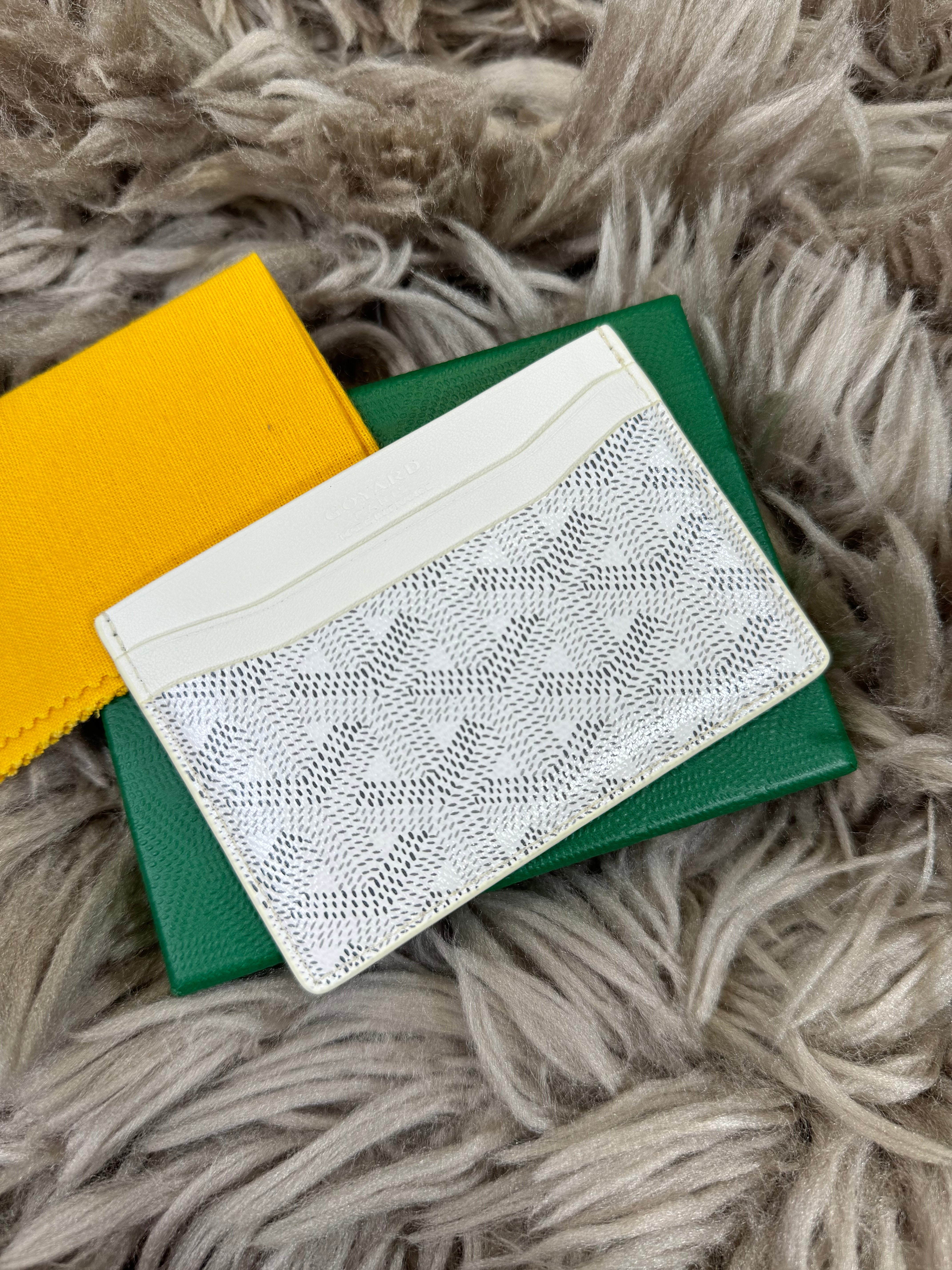 GOYARD white cardholder