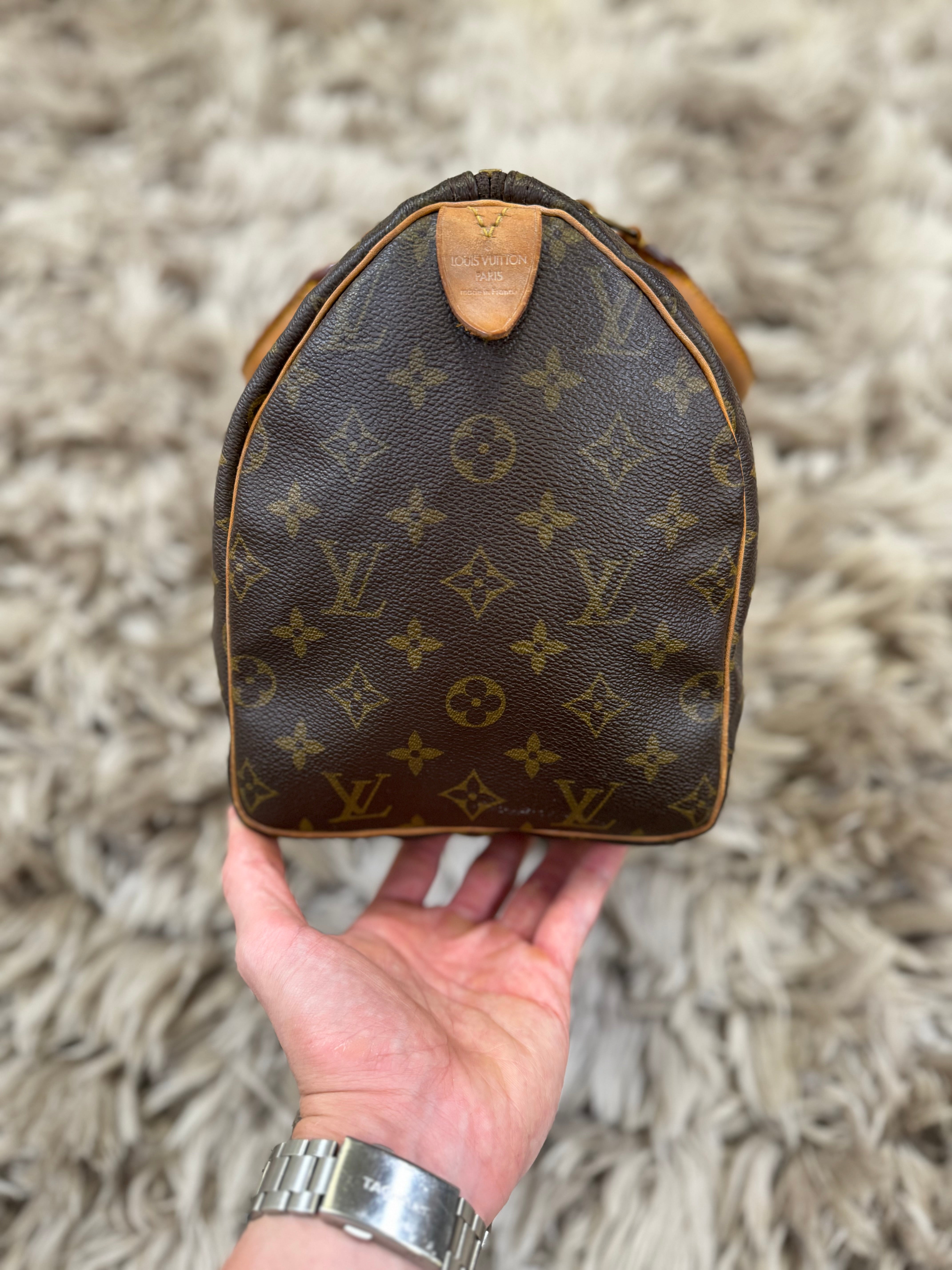 Louis Vuitton speedy 30