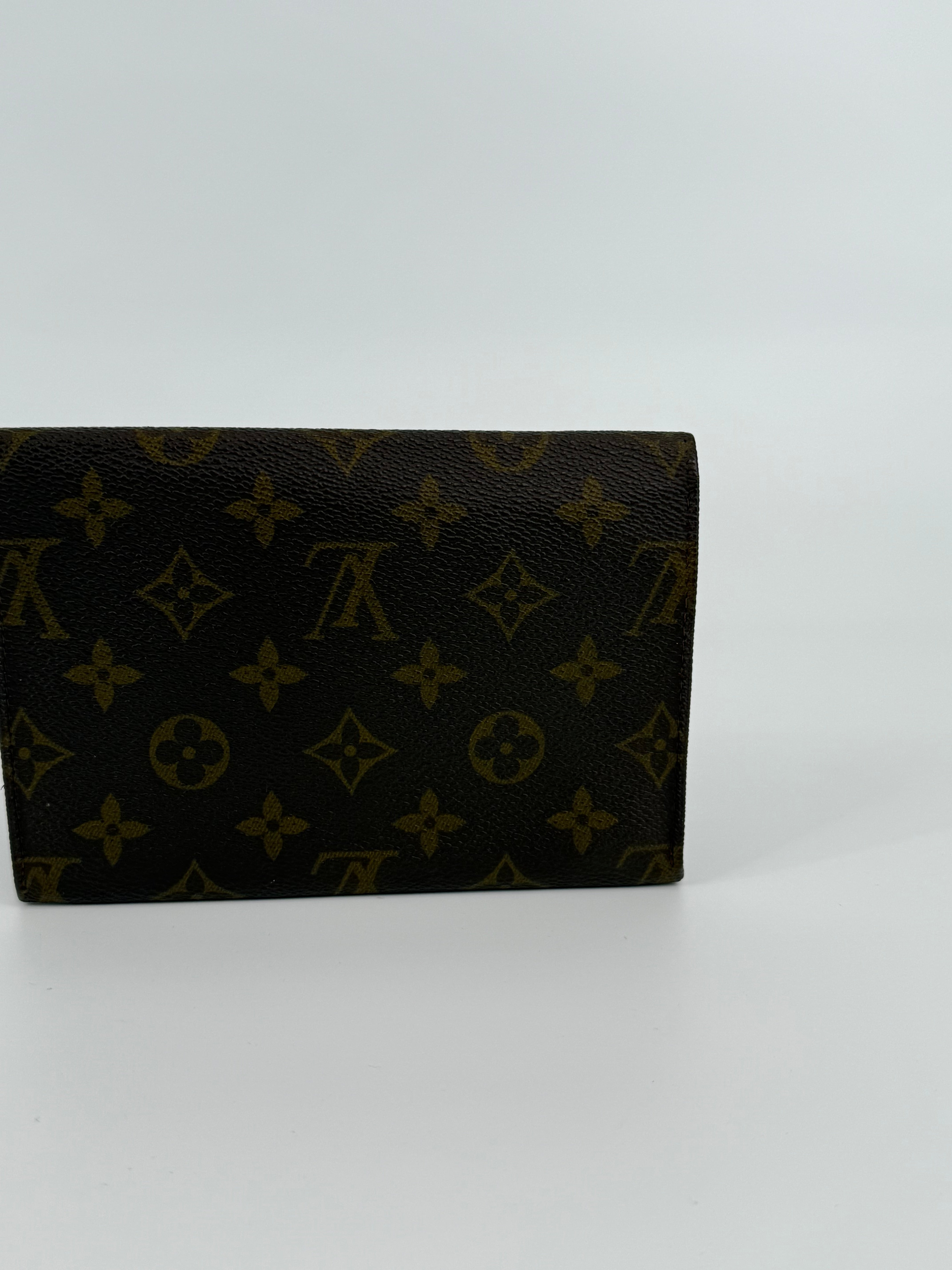 Louis Vuitton Monogram Flap Clutch
