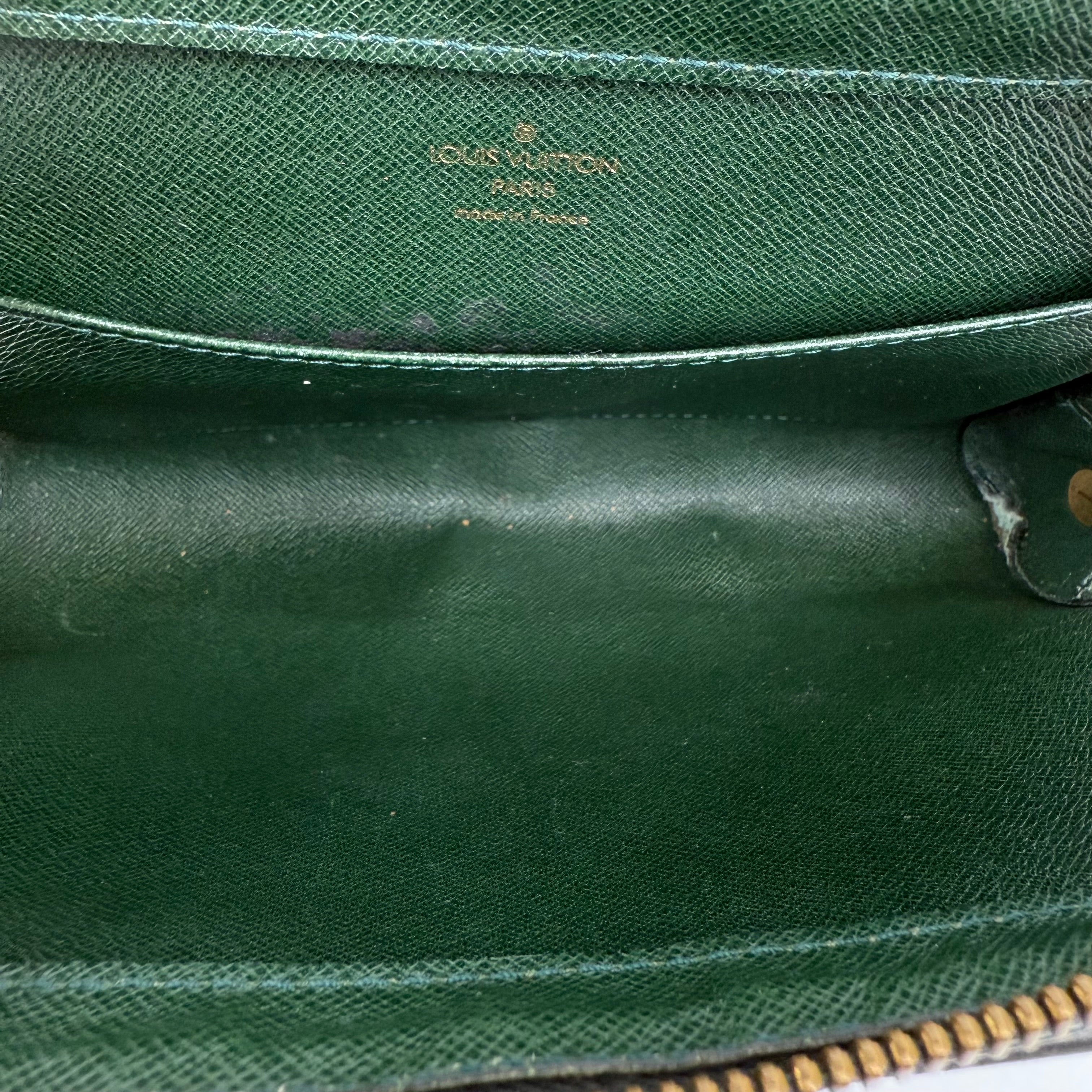 Louis Vuitton Taiga Green Washbag