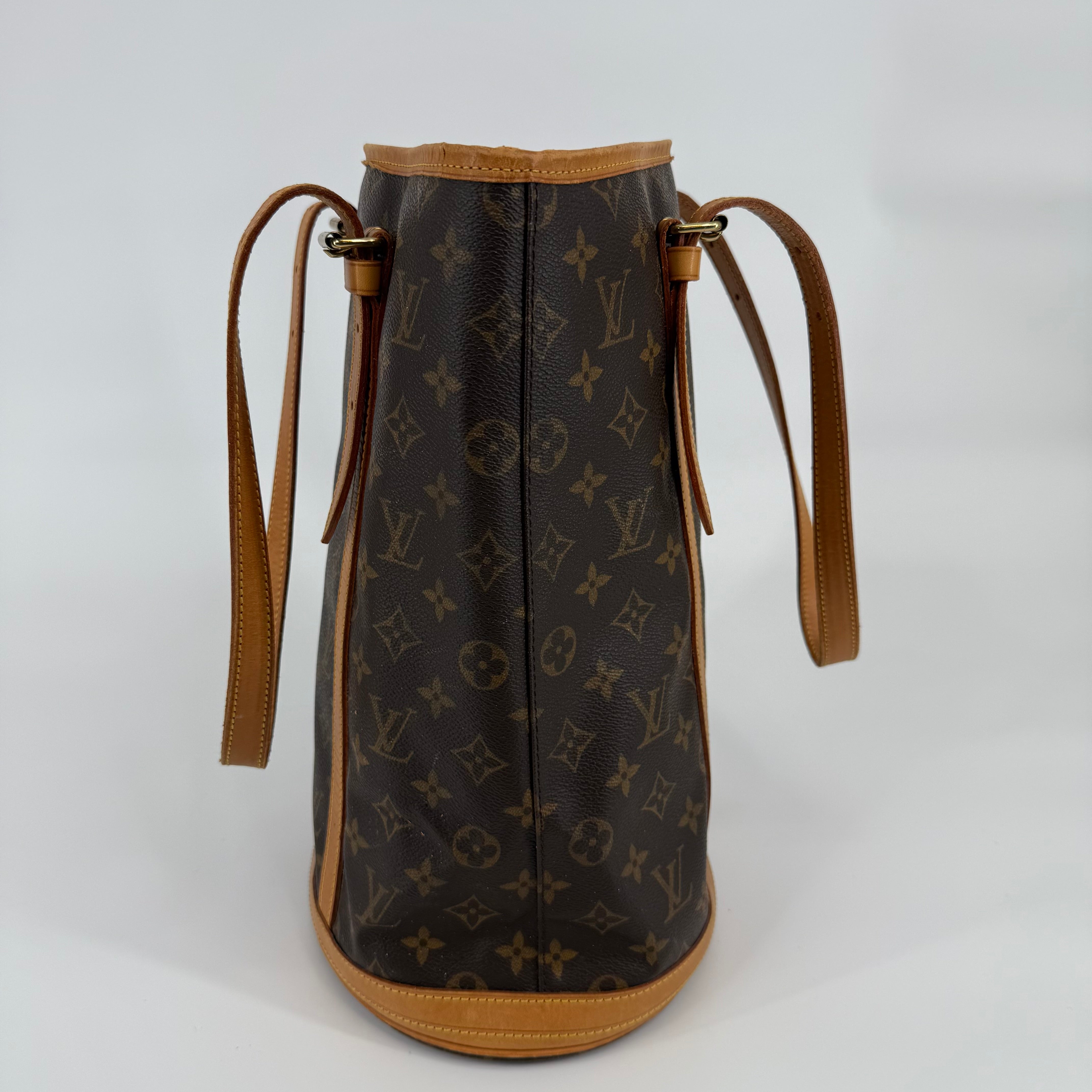 Louis Vuitton Monogram Bucket Bag GM