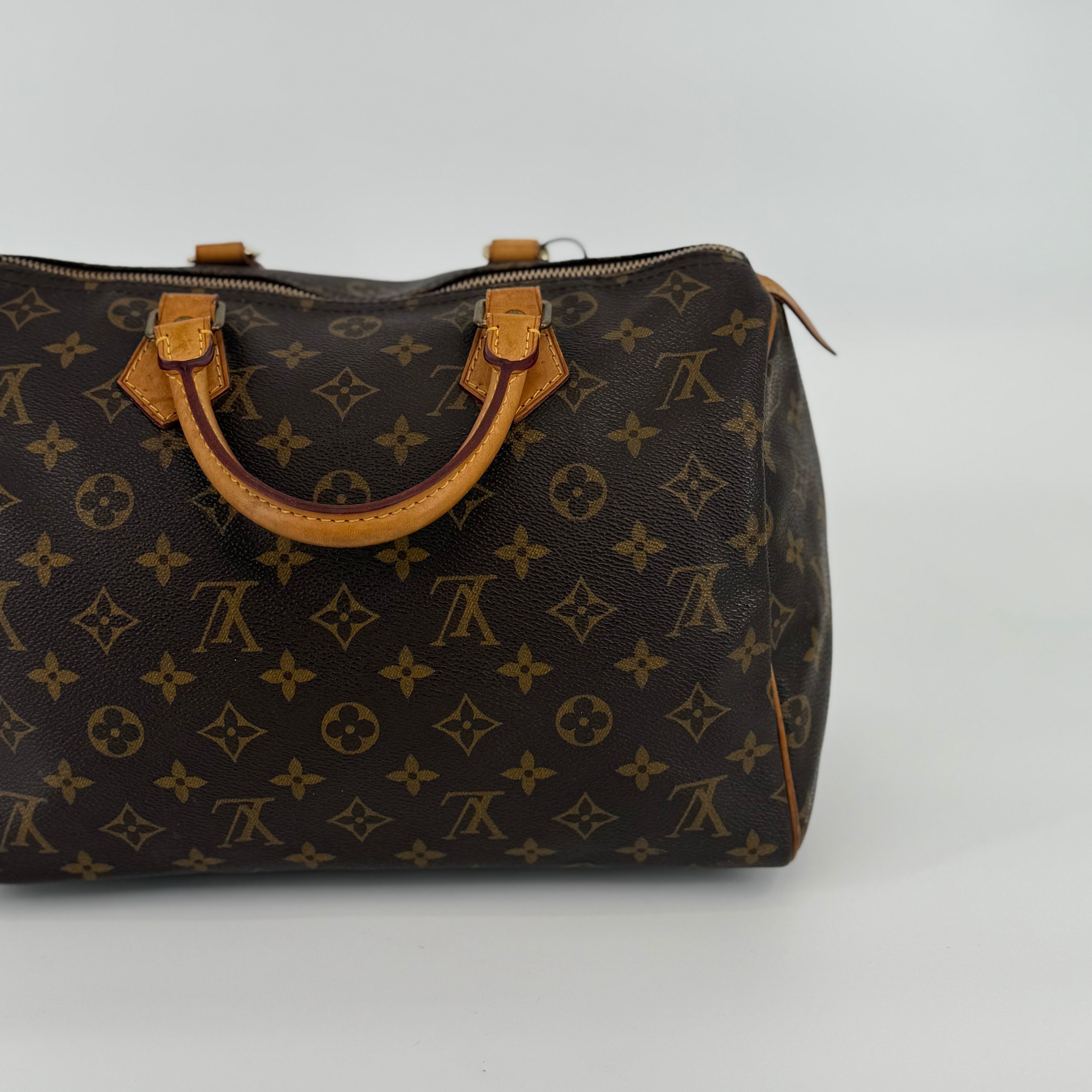 Louis Vuitton Monogram Speedy 30