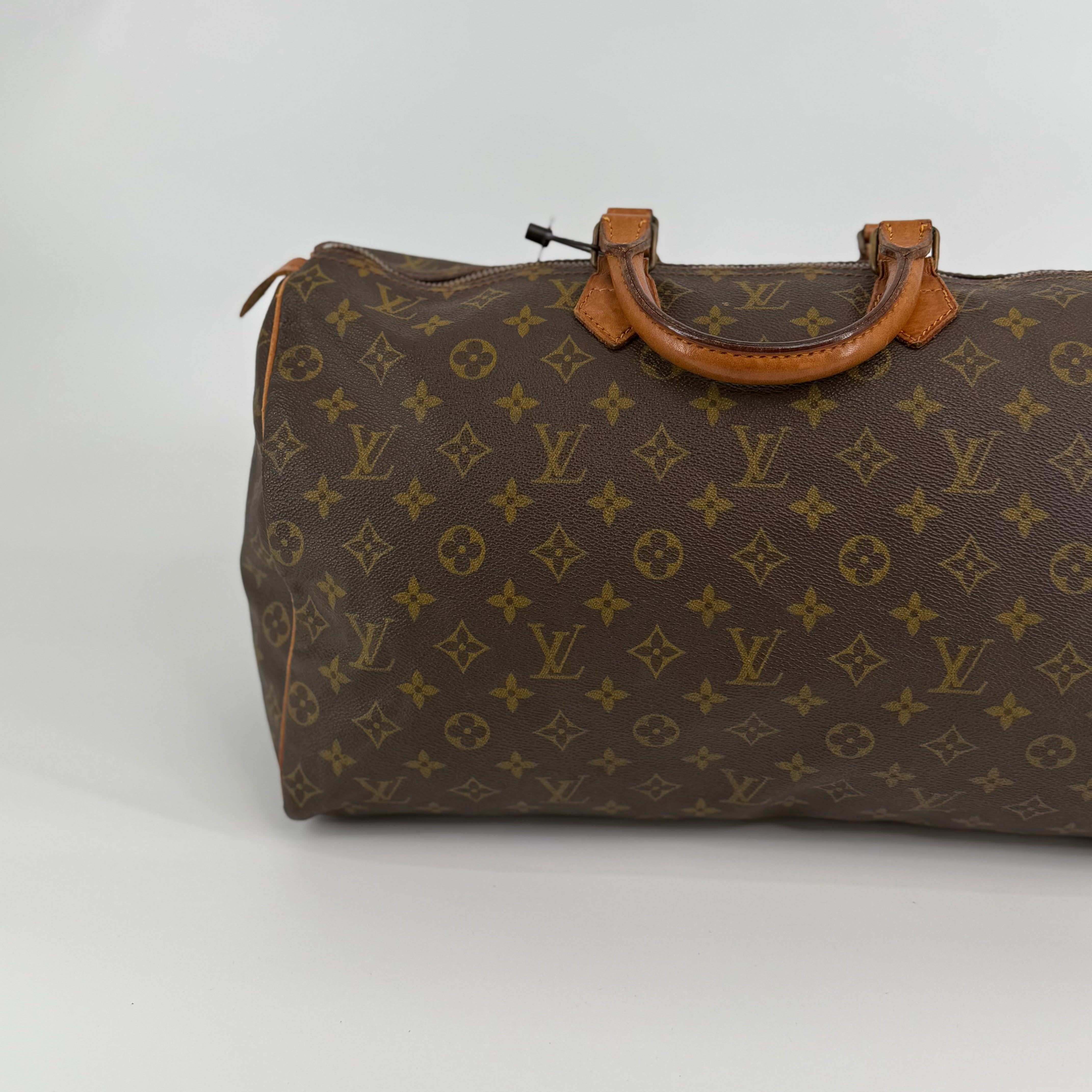 Louis Vuitton Monogram Speedy 40