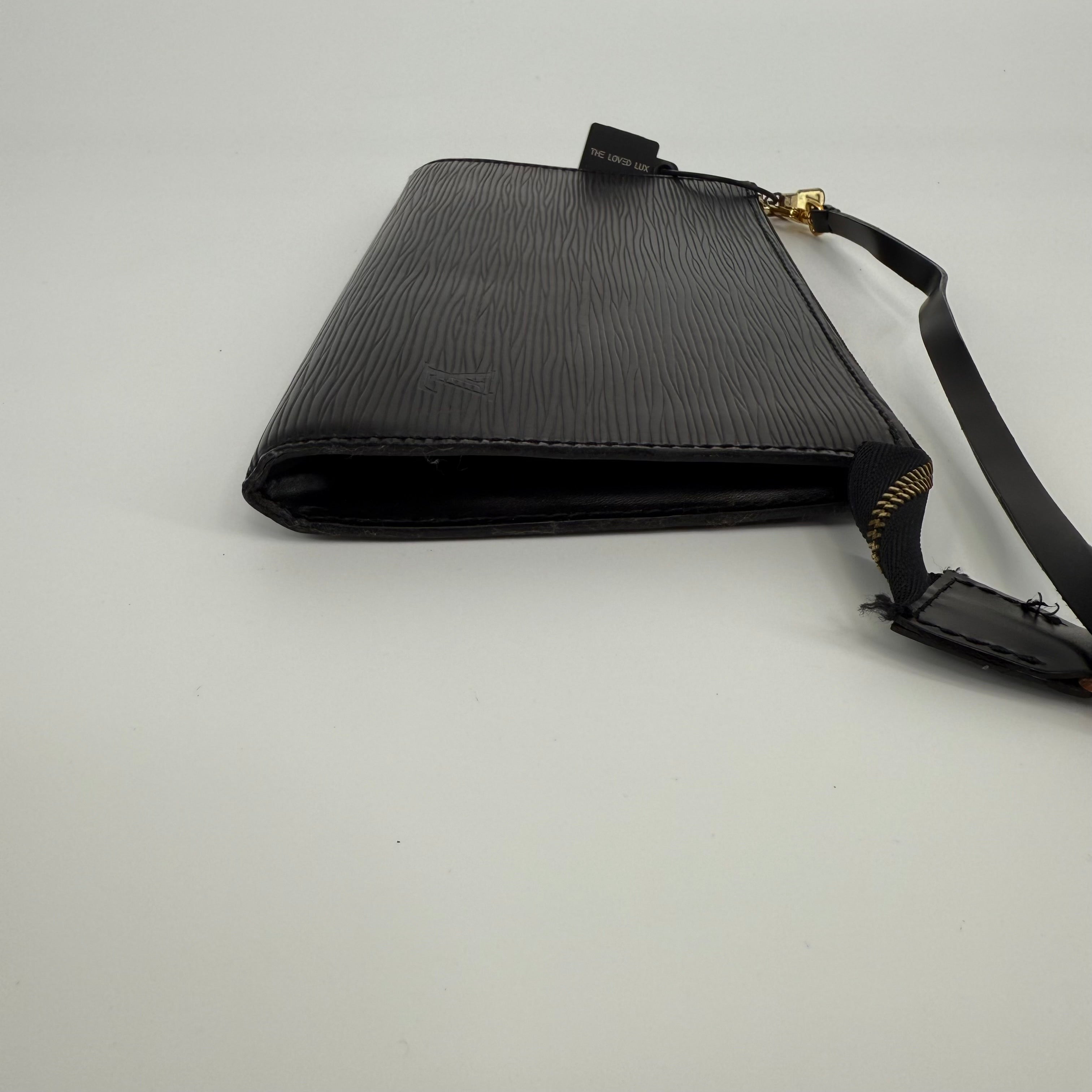 Louis Vuitton Epi Black Pochette