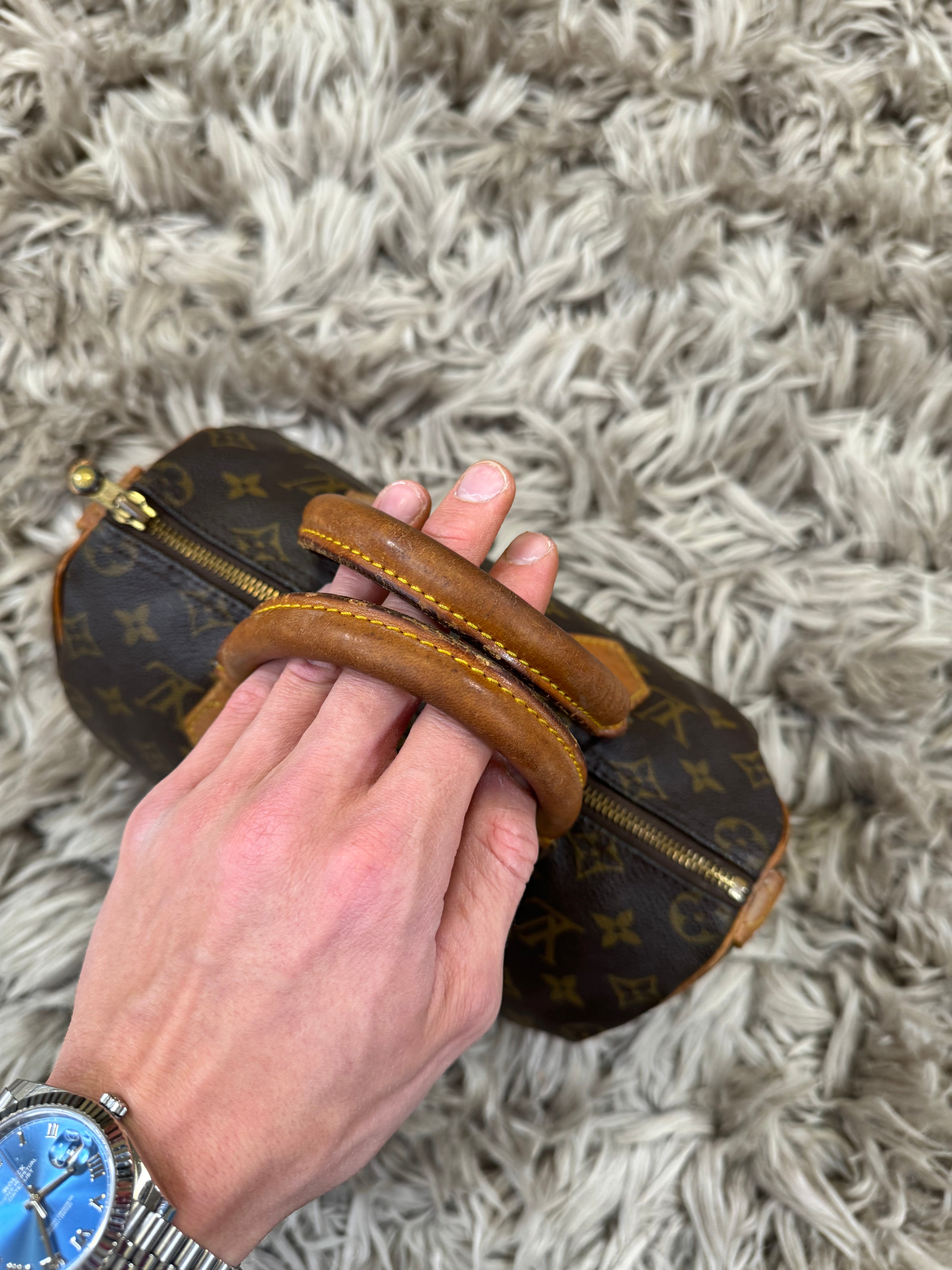 Louis Vuitton speedy 25