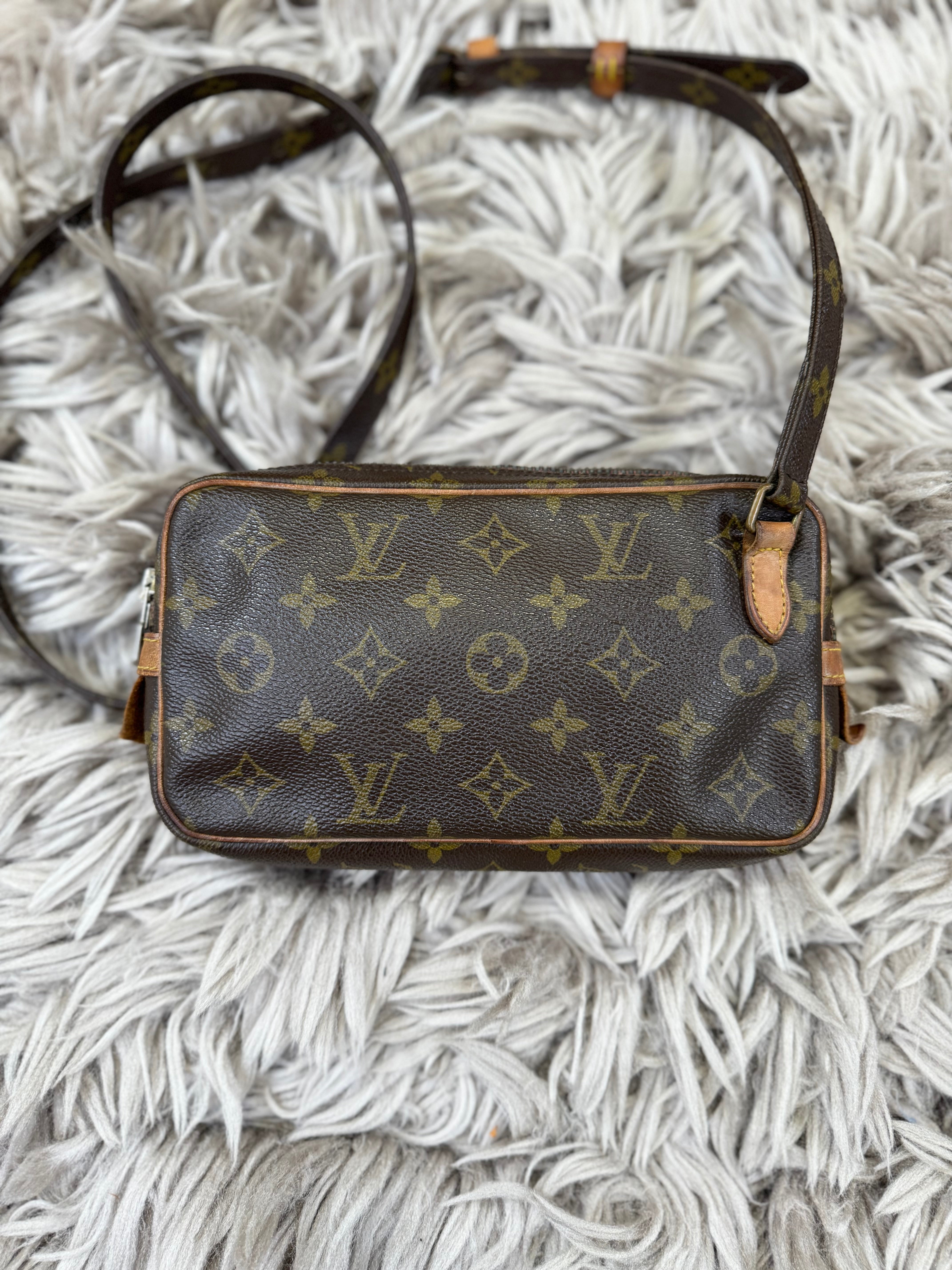 Louis Vuitton cross body side bag