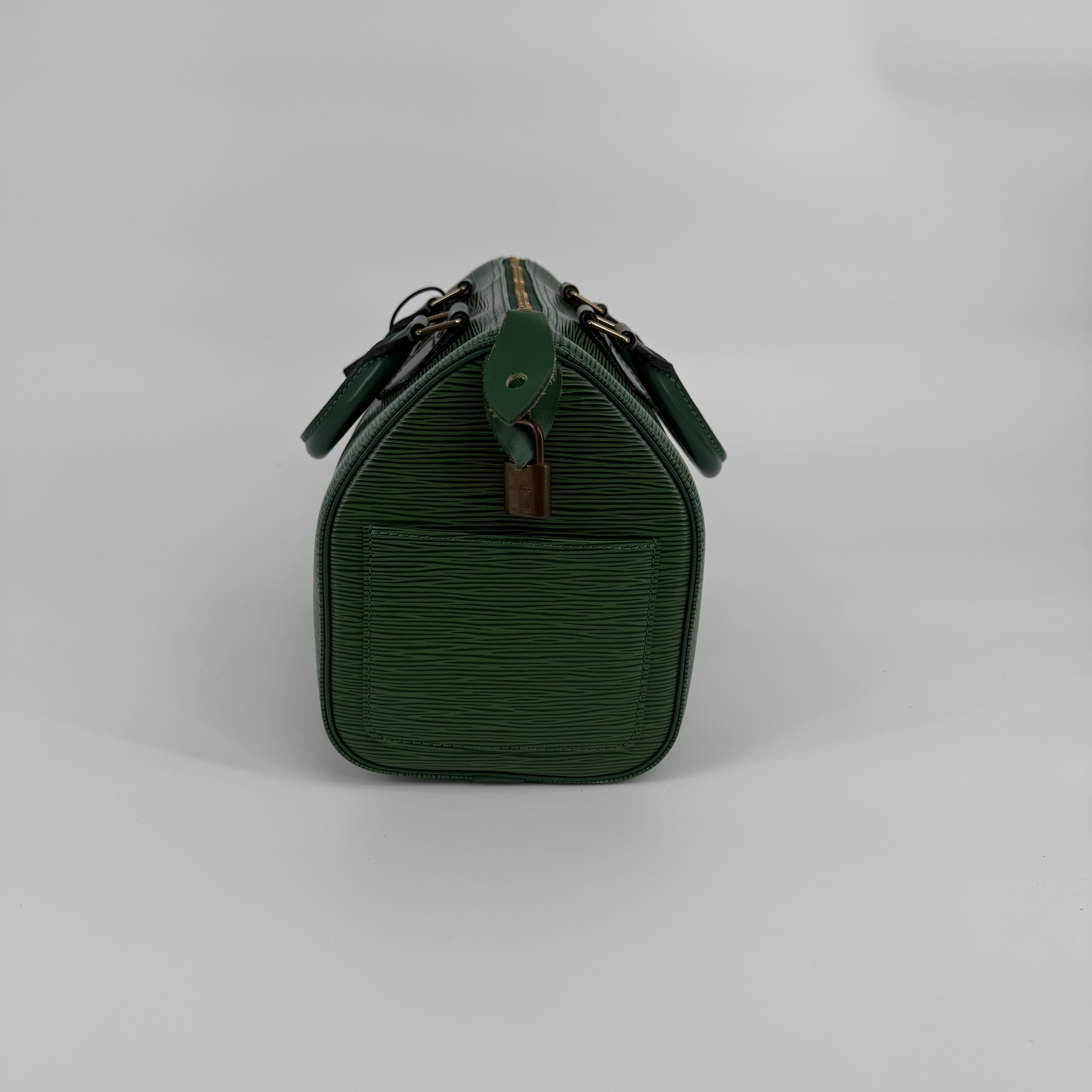 Louis Vuitton Epi Green Speedy 25