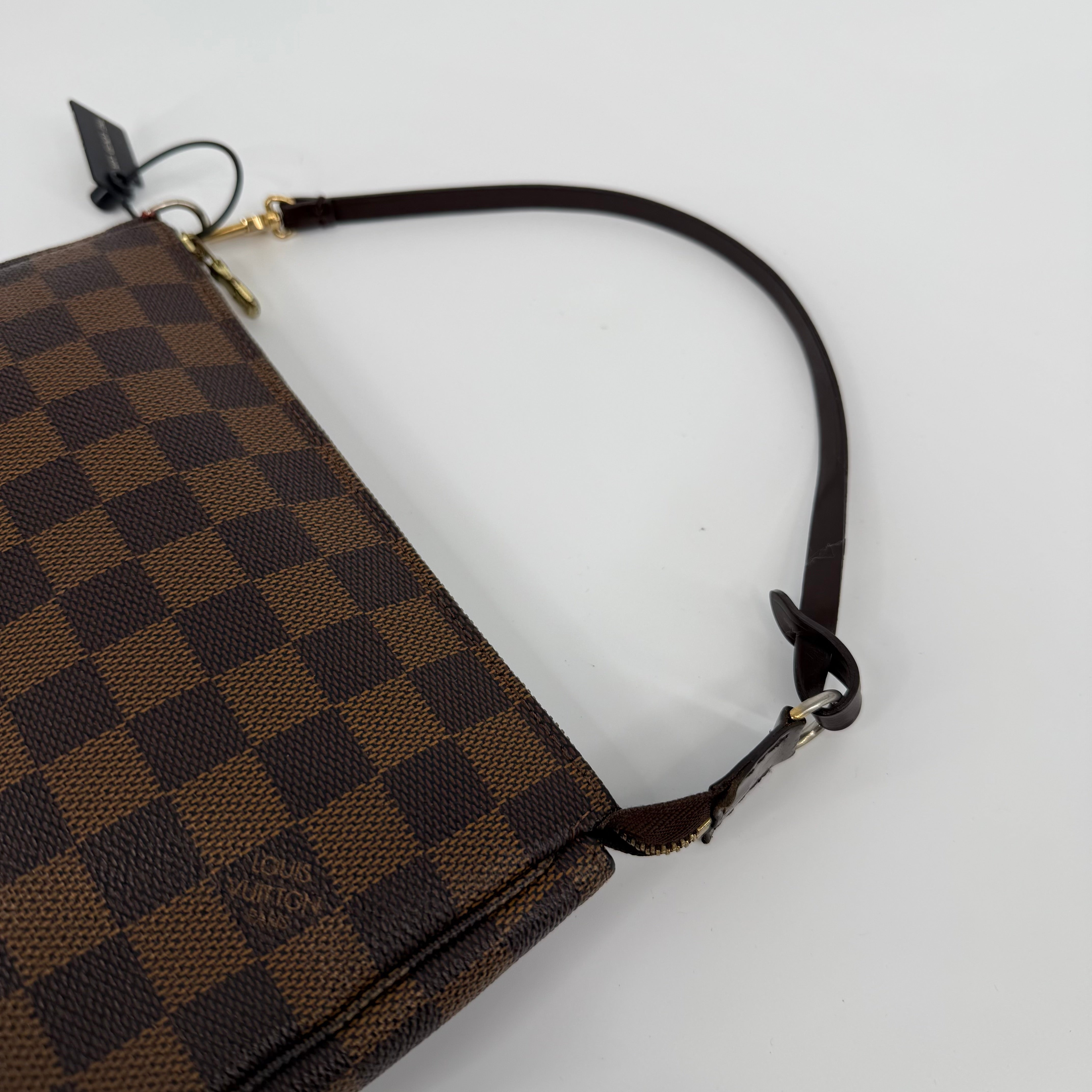 Louis Vuitton Damier Ebene Pochette 20