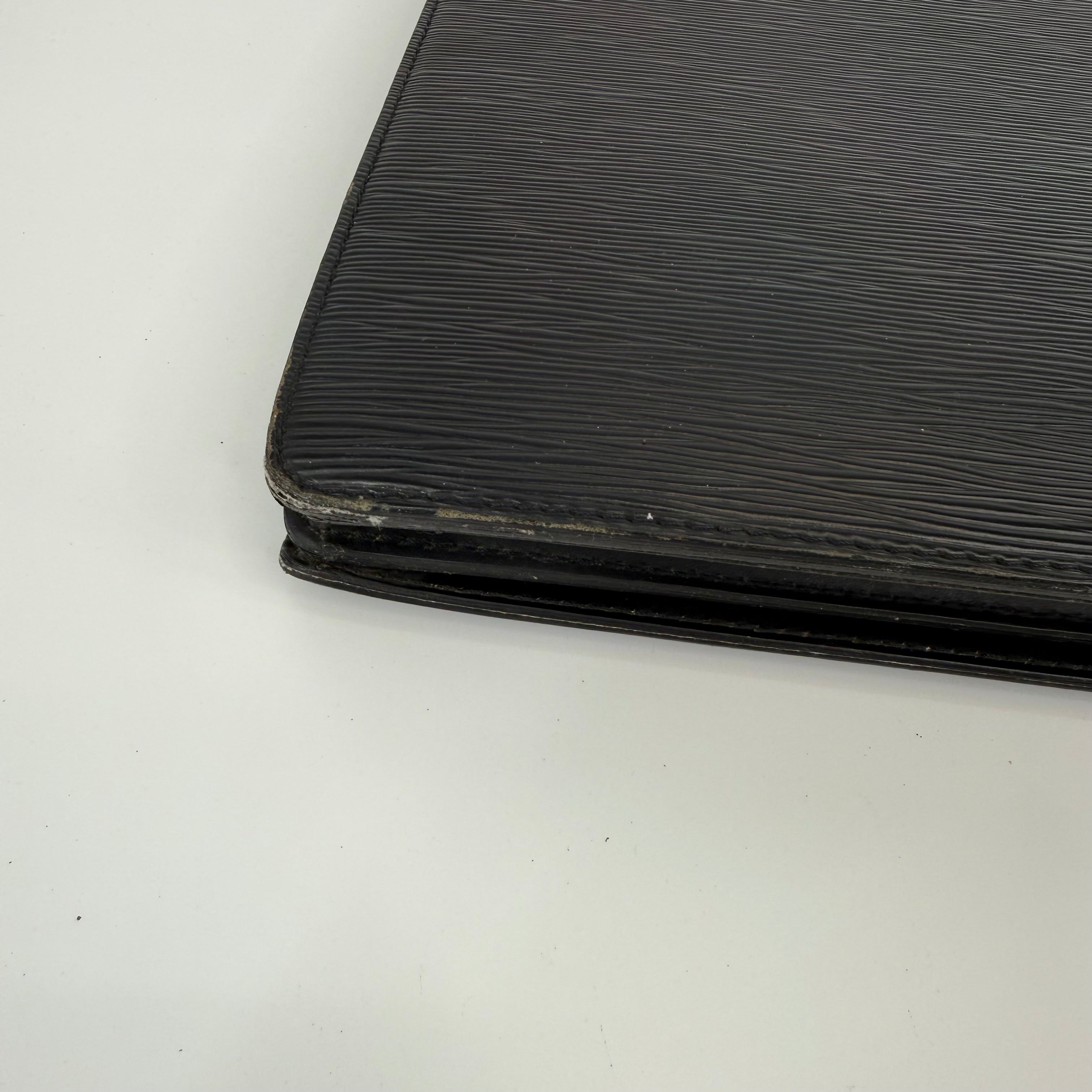 Louis Vuitton Epi Black Briefcase 40cm