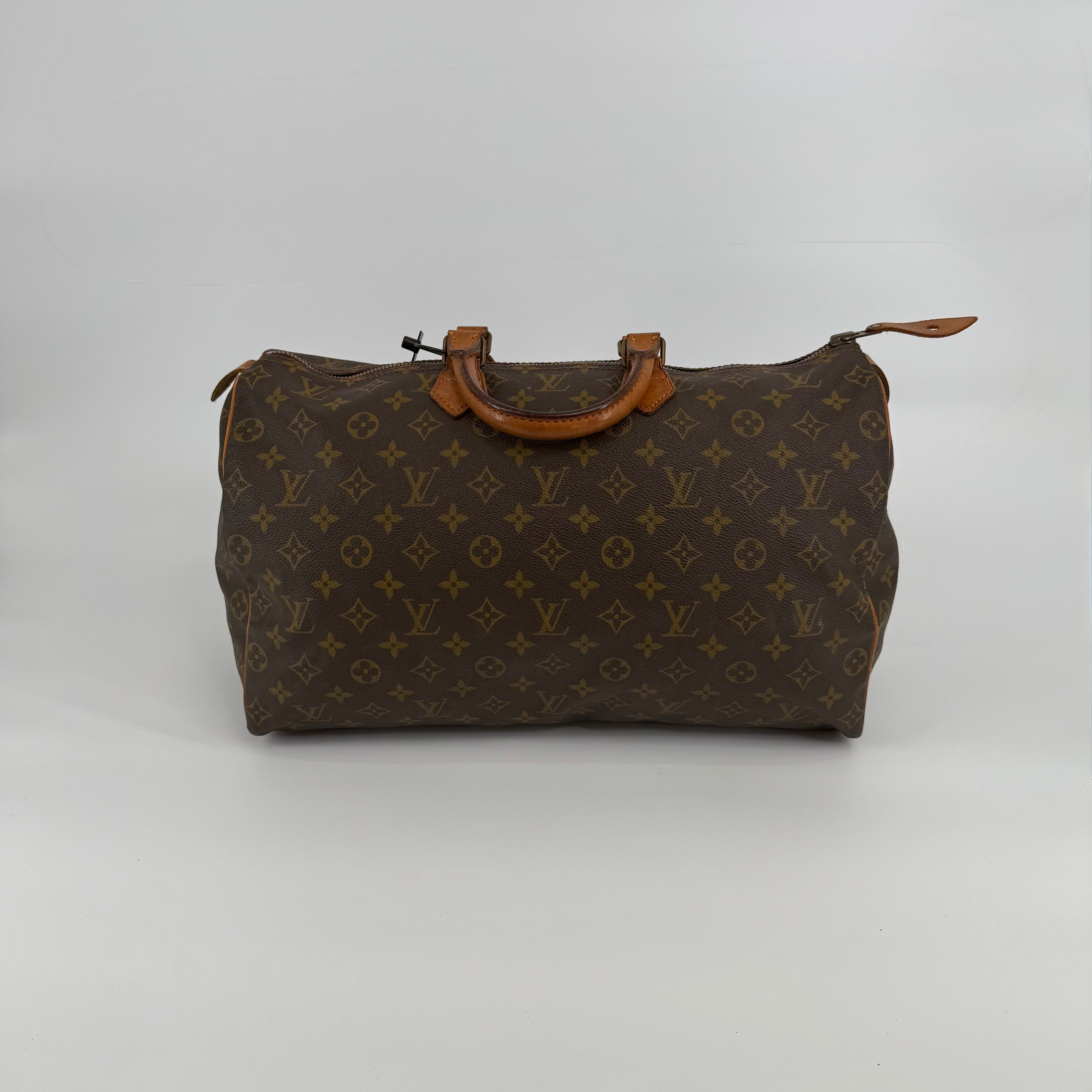 Louis Vuitton Monogram Speedy 40