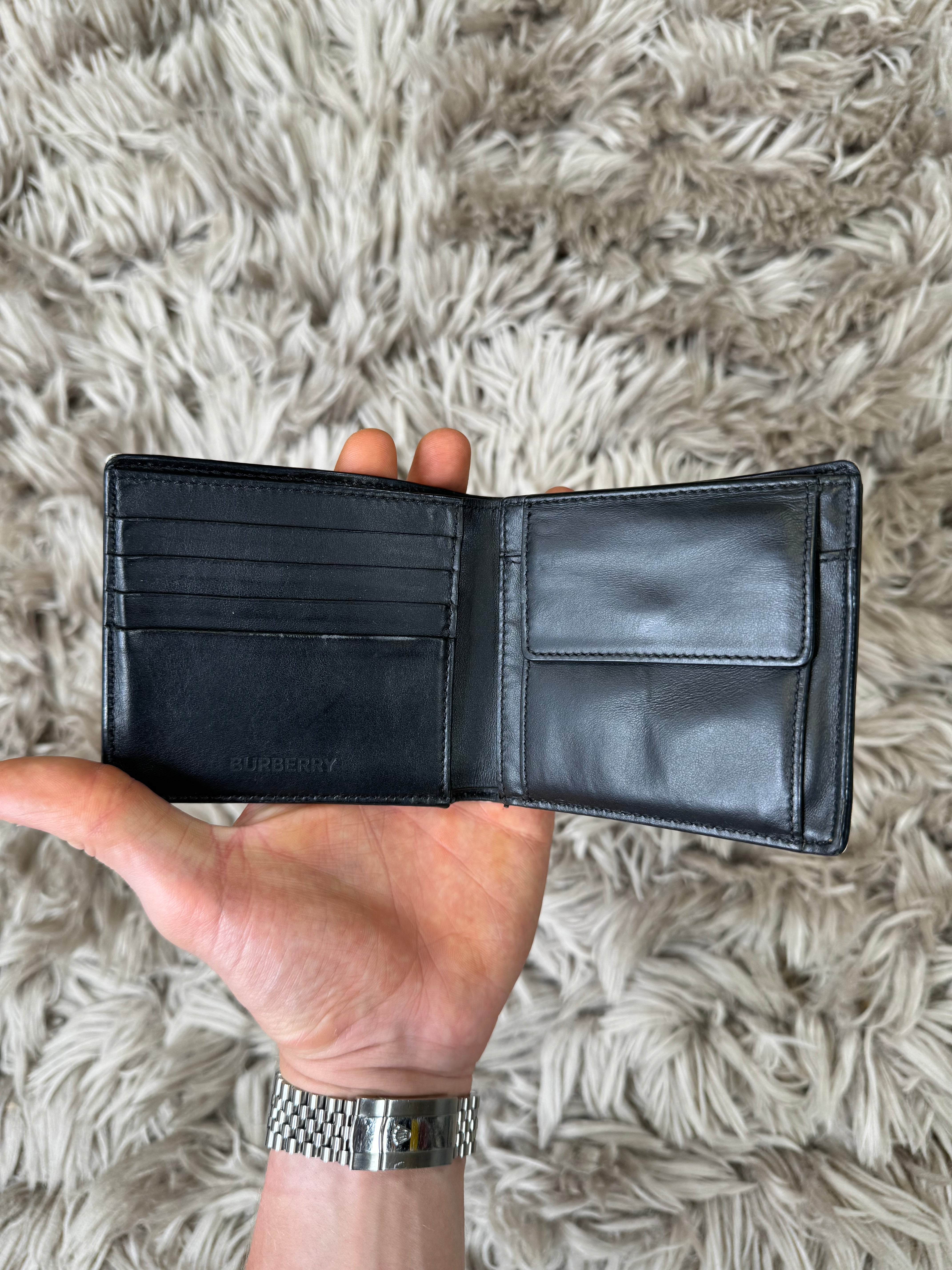 BURBERRY wallet