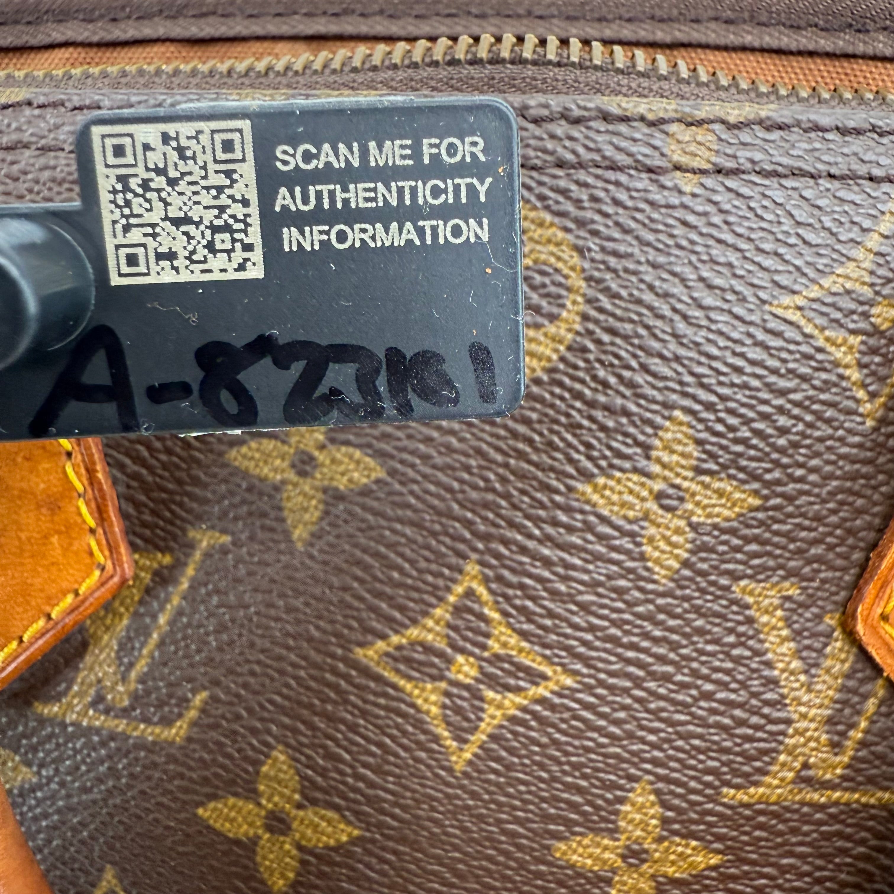 Louis Vuitton Monogram Speedy 30