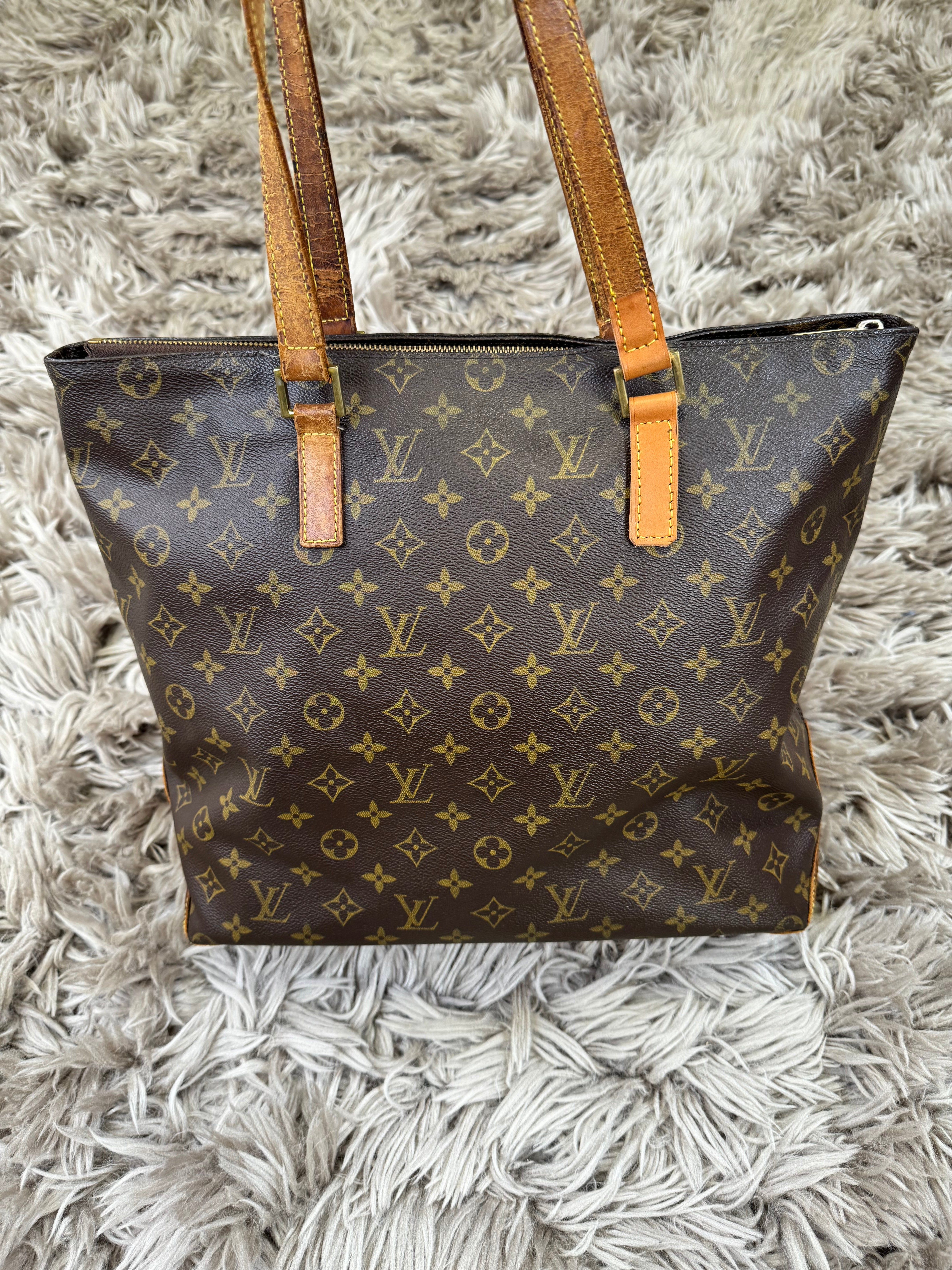 Louis Vuitton handbag tote