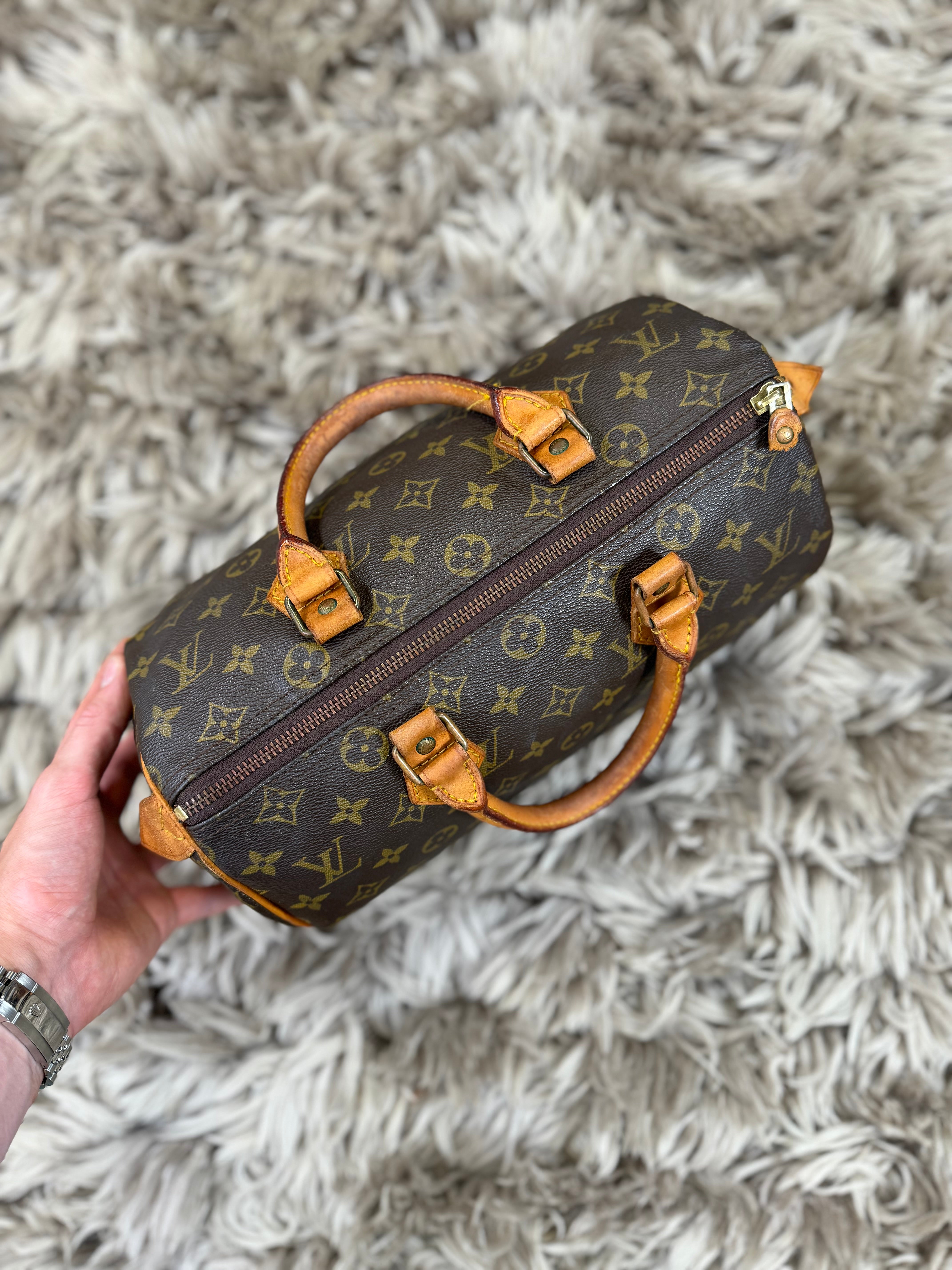 Louis Vuitton speedy 30