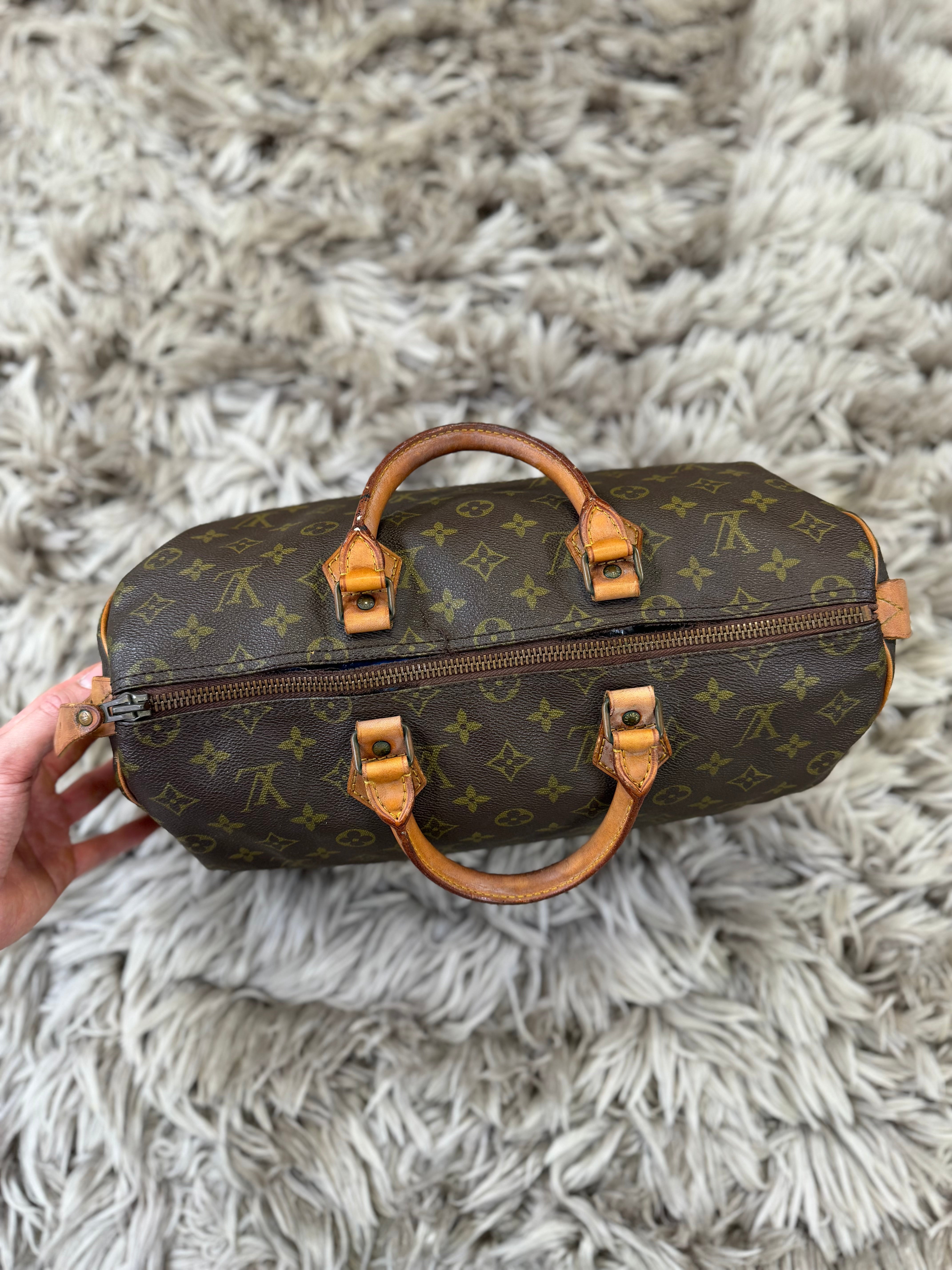 Louis Vuitton speedy 35